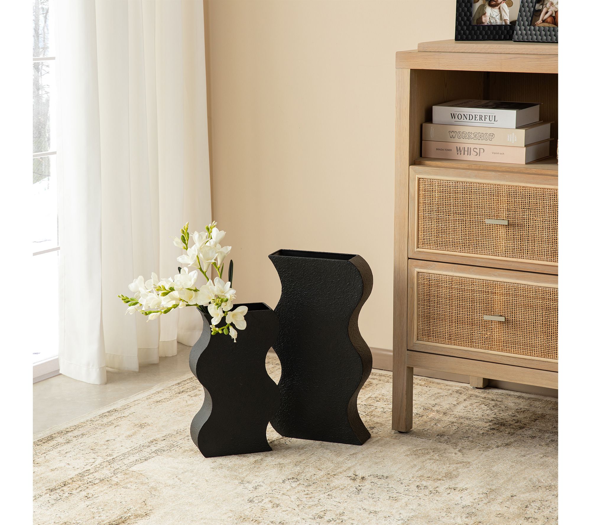 Glitzhome Modern Textured Ripple Metal Vases Set of 2