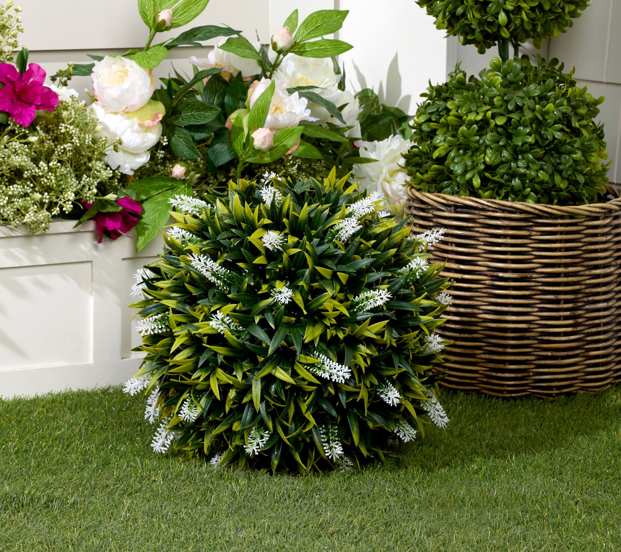  Wicker Park 15" Indoor/Outdoor Faux Floral Spring Sphere