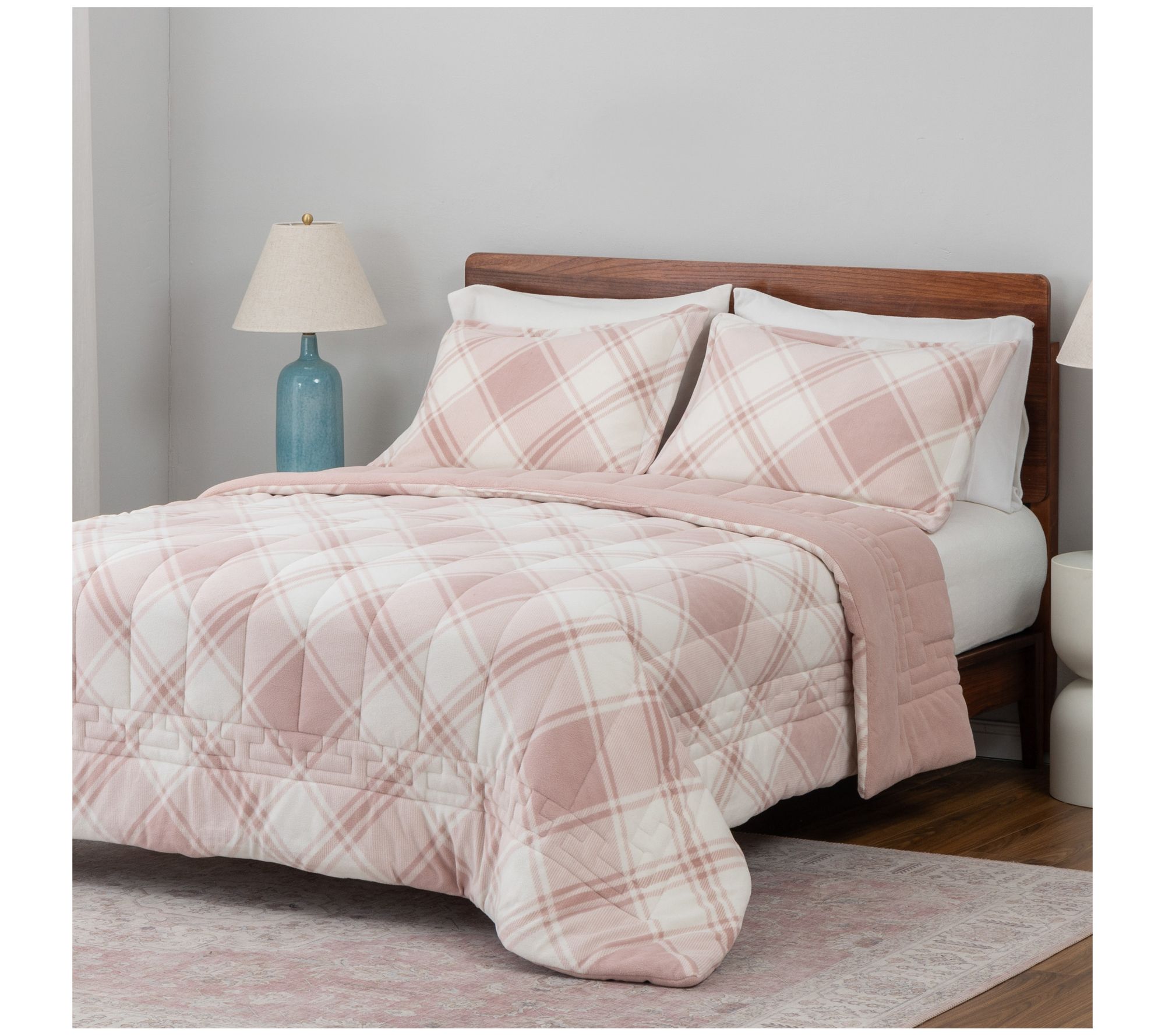 "As Is" Berkshire Polarfleece Diamond Plaid Comforter- Full