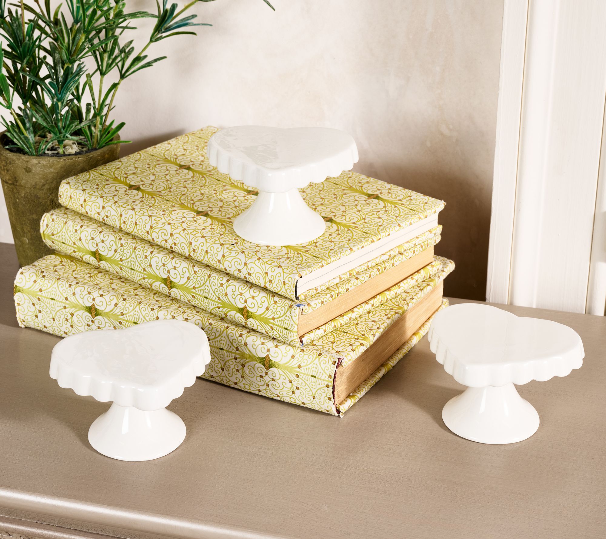 "As Is" Set of 3 Heart Shaped Ceramic Lifts by Valerie