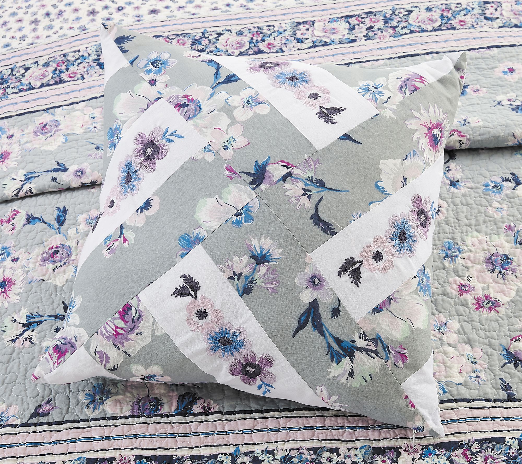 Vera Bradley Park Stripes Piecing Embroidery Pillow