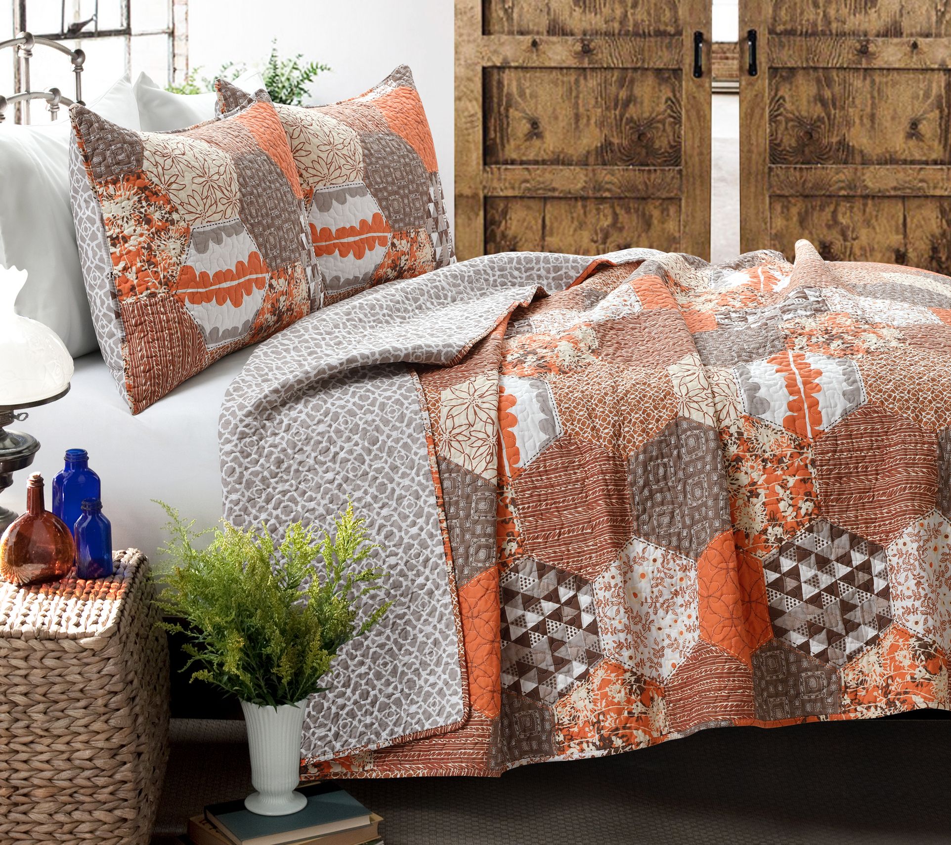 Briley 3Piece King Quilt Set by Lush Decor
