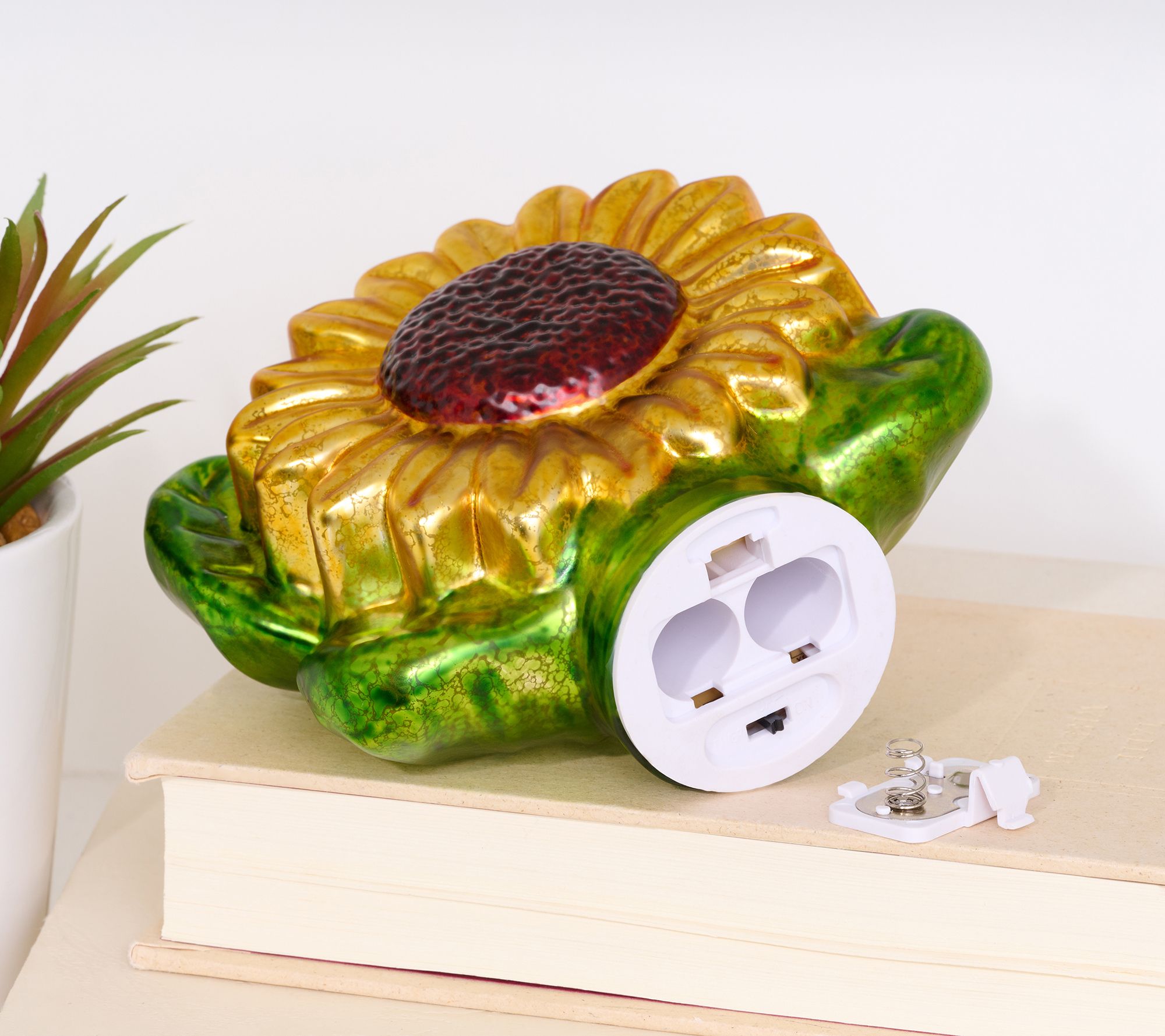 Scroll Sunflower Over-The-Sink Shelf
