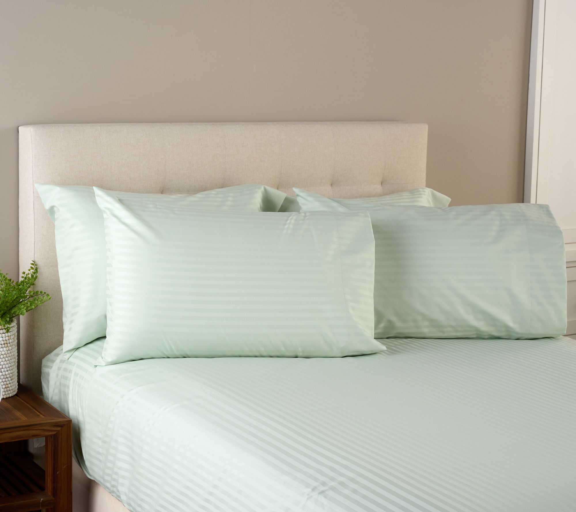 Northern Nights Wrinkle Defense Dobby Stripe Sheet Set w/ Extra Cases