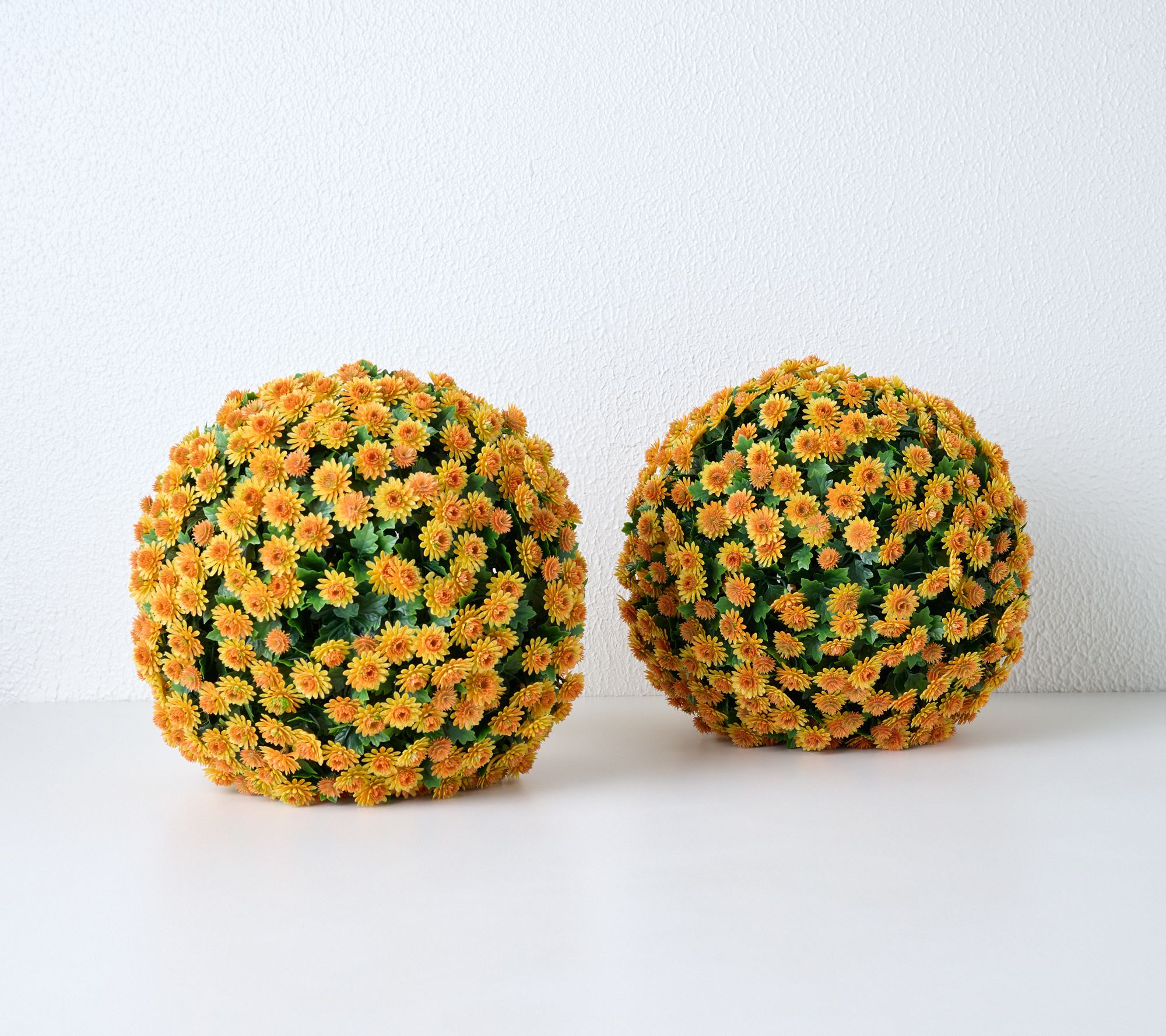 Wicker Park Set of 2 14" Indoor/Outdoor Faux Mum Spheres
