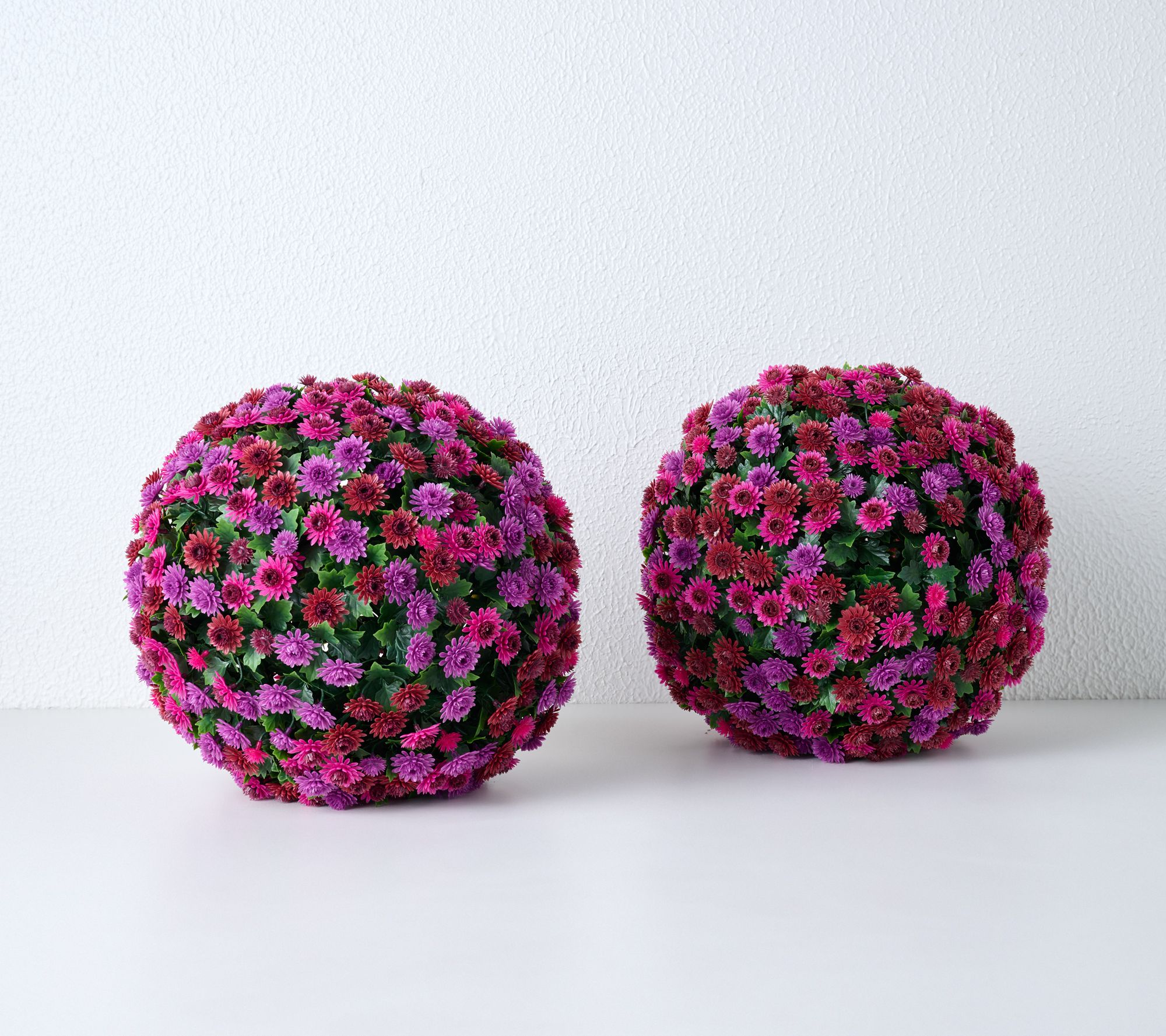 Wicker Park Set of 2 14" Indoor/Outdoor Faux Mum Spheres