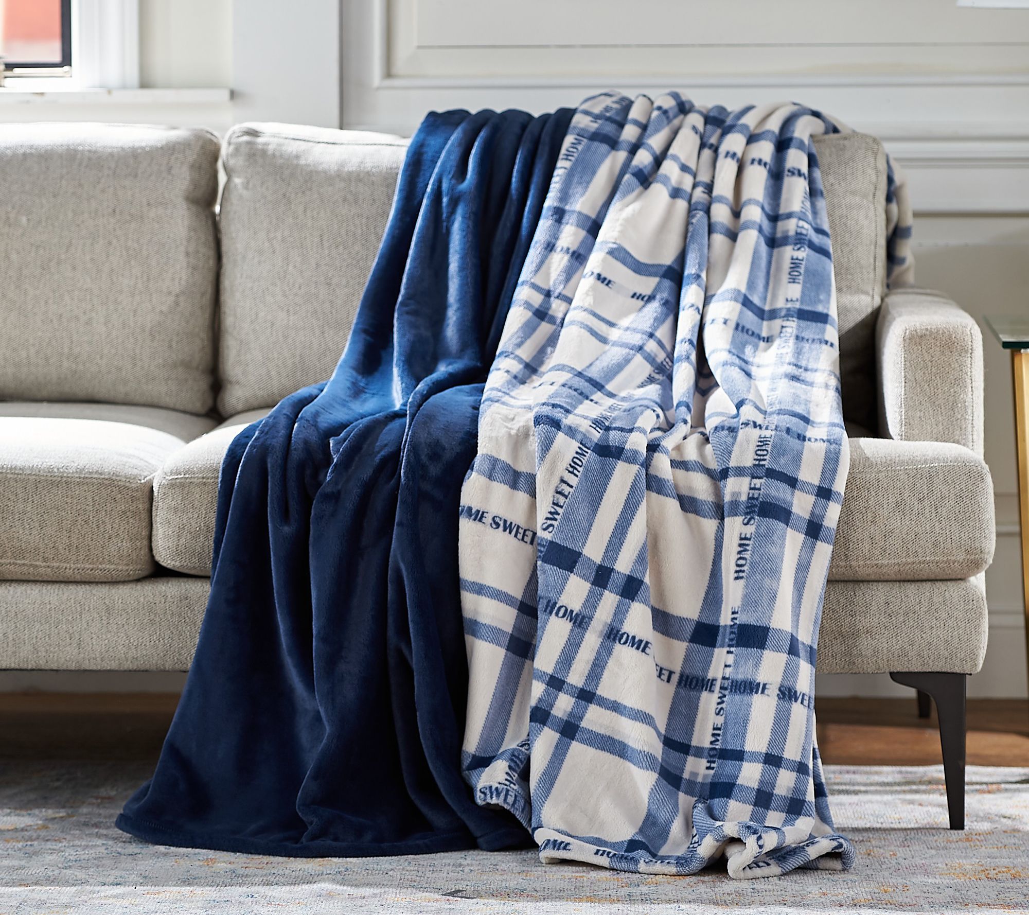 (QVC) Berkshire (2) 60" x 80" Solid & Printed PrimaLuxe Novelty Throws