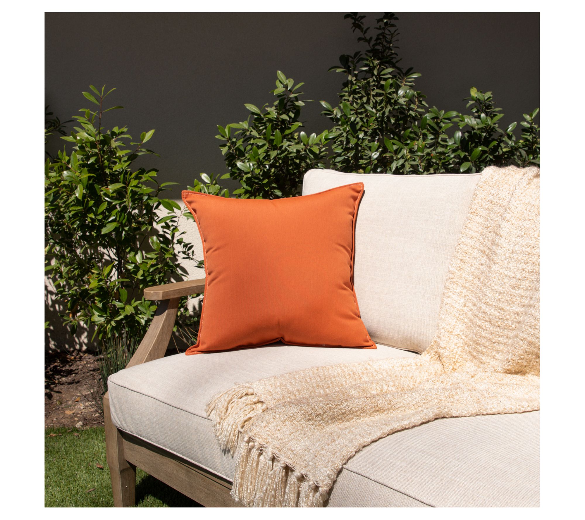 Sorra Home Sunbrella Indoor/Outdoor Top Stitch 20" Pillow