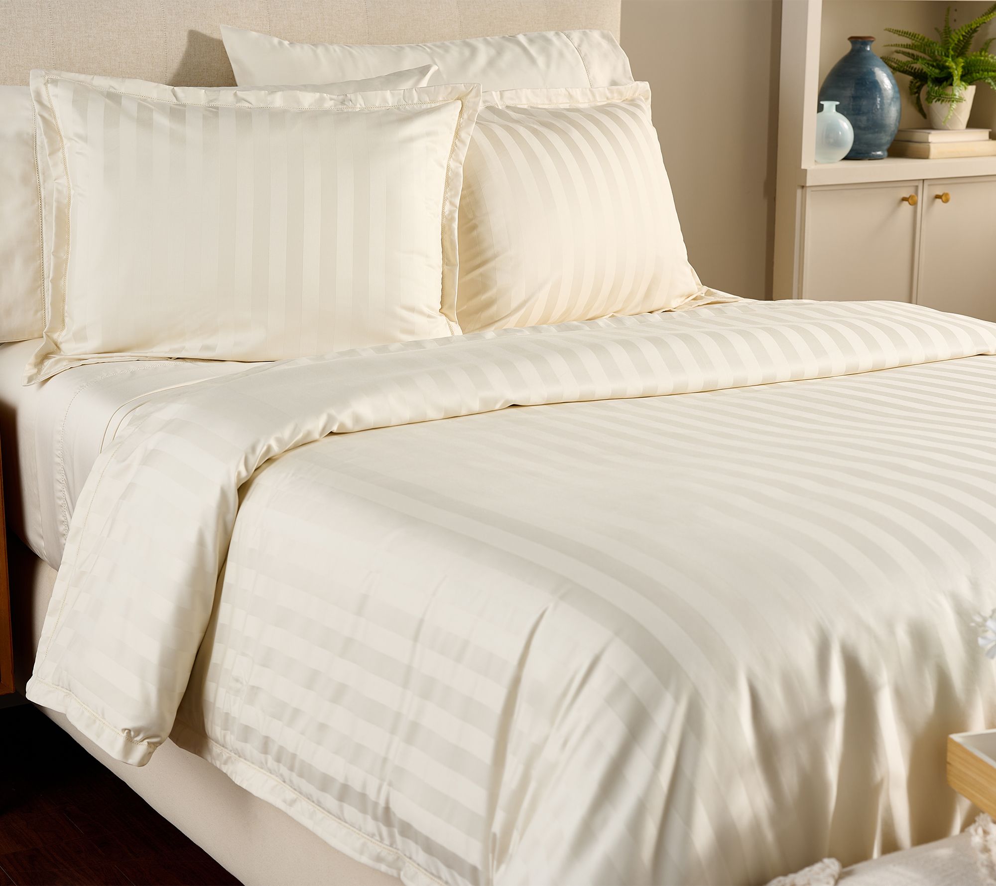 Northern Nights Infinity Weave 700TC Cotton Duvet & Sham Set- Queen