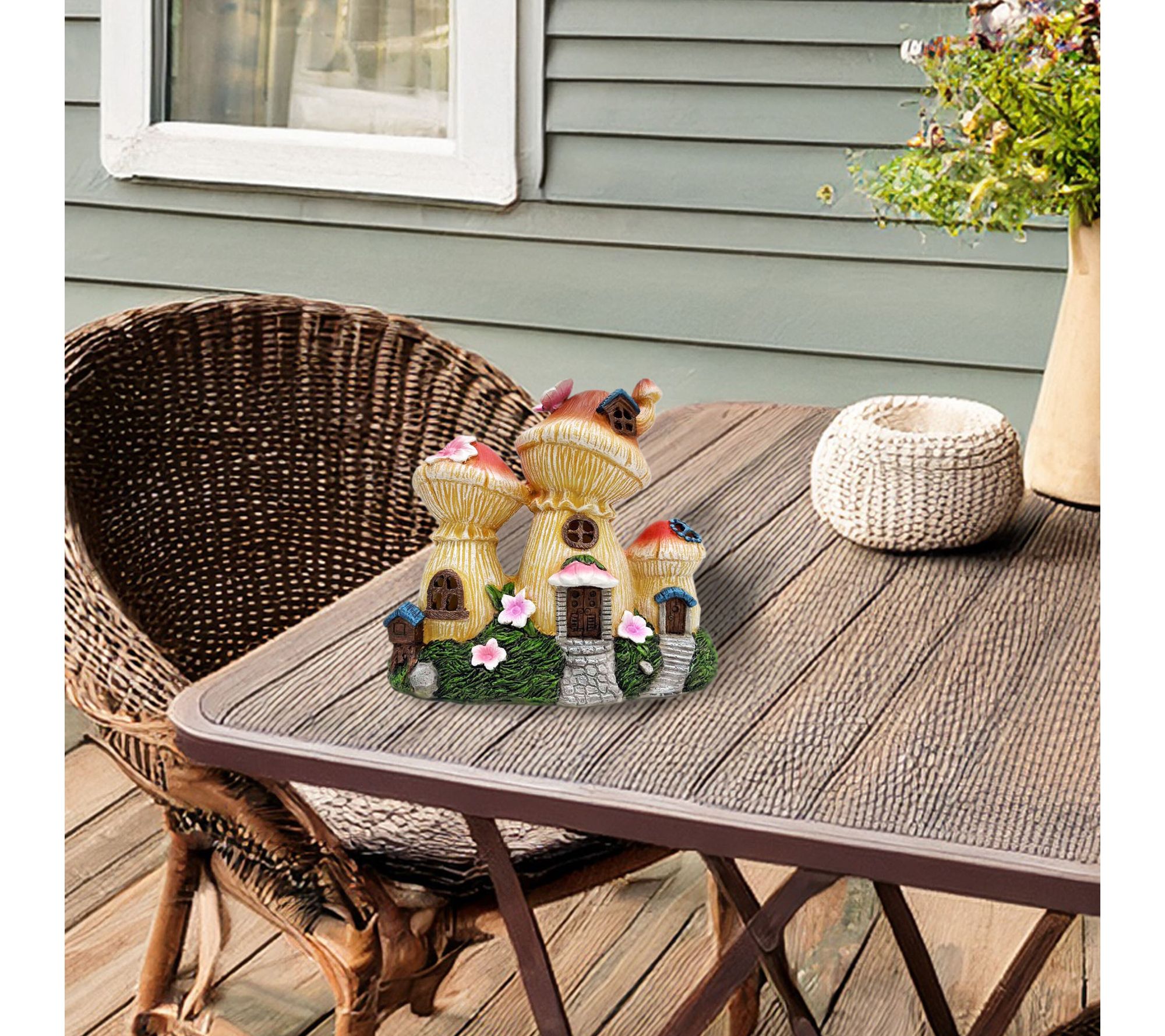 Santa's Workshop Inc 9" Resin LED Mushroom Bungalow