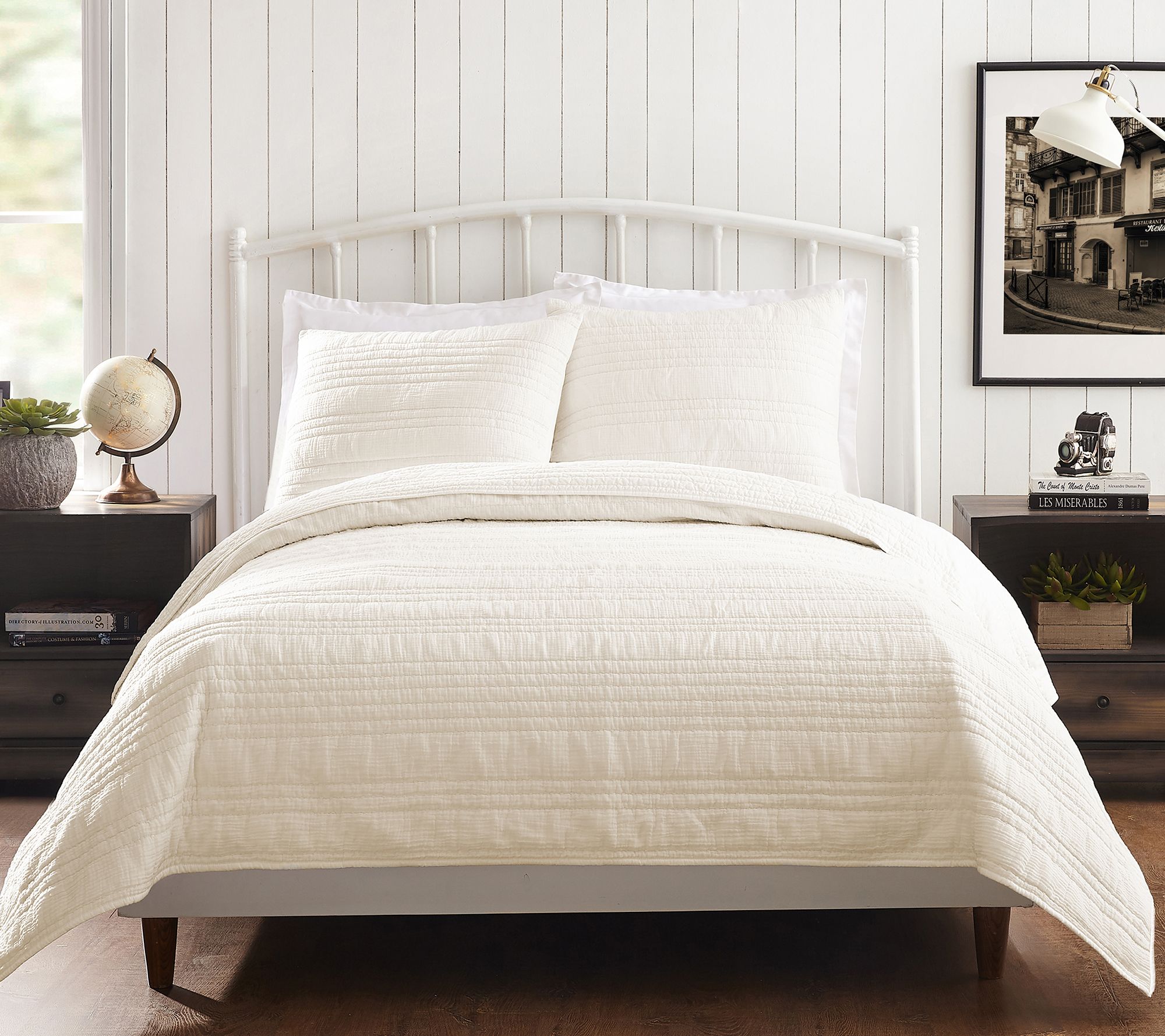 1977 Dry Goods Atmosphere King Quilt