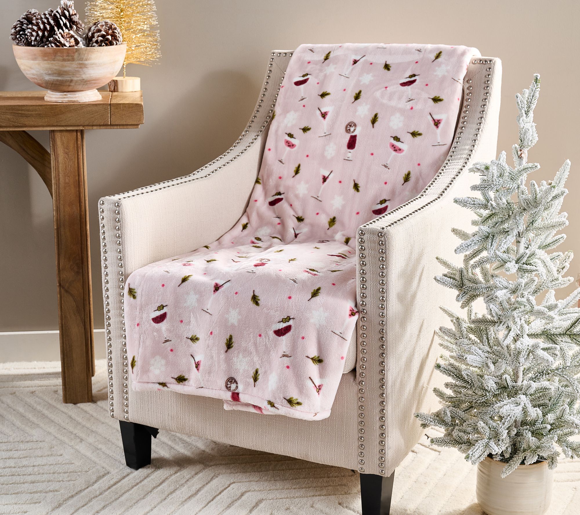 "As Is" Berkshire Velvetsoft Whimsical Christmas Throw