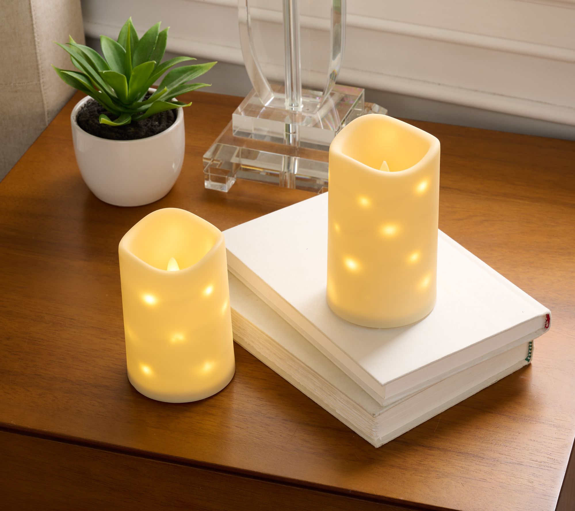 "As Is" Lightscapes S/2 Light Indoor/ Out Flameless Candles