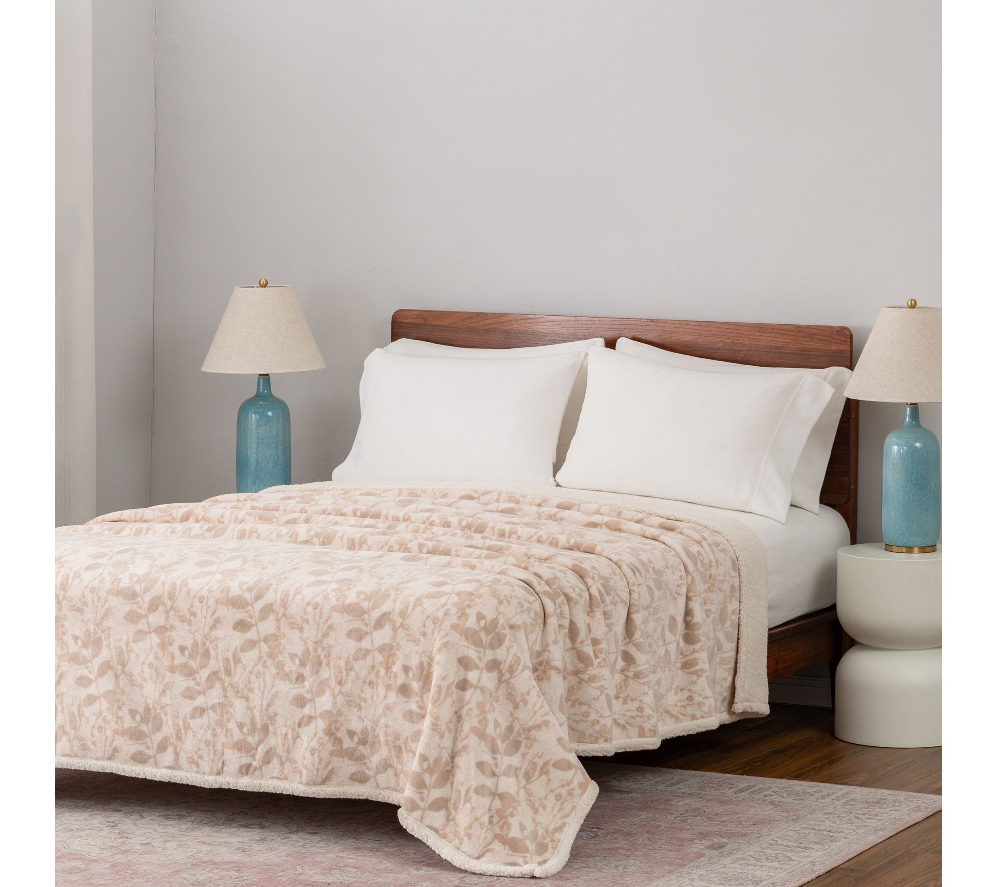 "As Is" Berkshire Floral Vine Plush & Sherpa Blanket- Queen