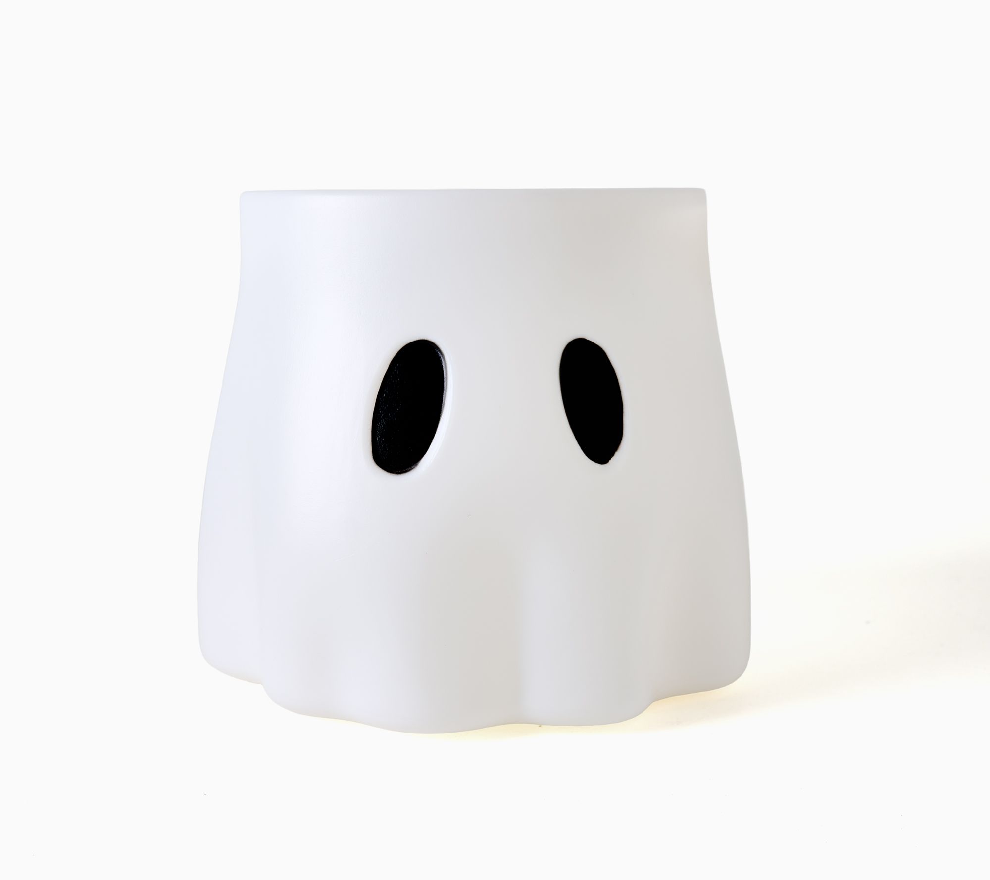 Wicker Park 11" Indoor/Outdoor Small Ghost Planter