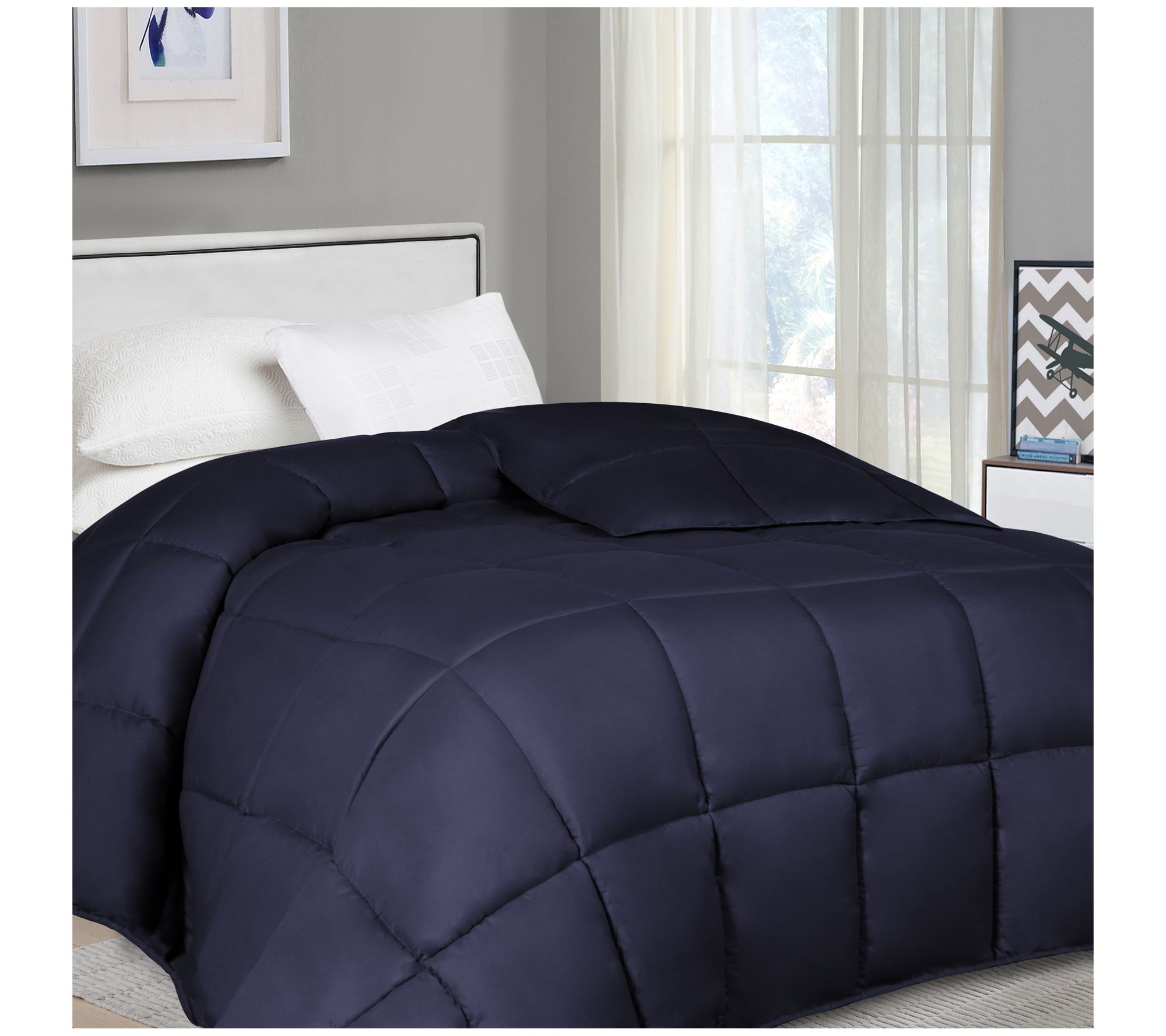 Superior Reversible Down Alternative C omforterKing