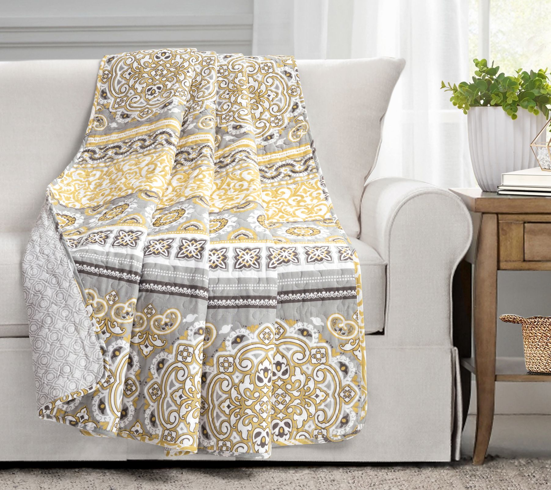 Lush Decor Nesco Stripe Cotton Throw Single 50" x 60"