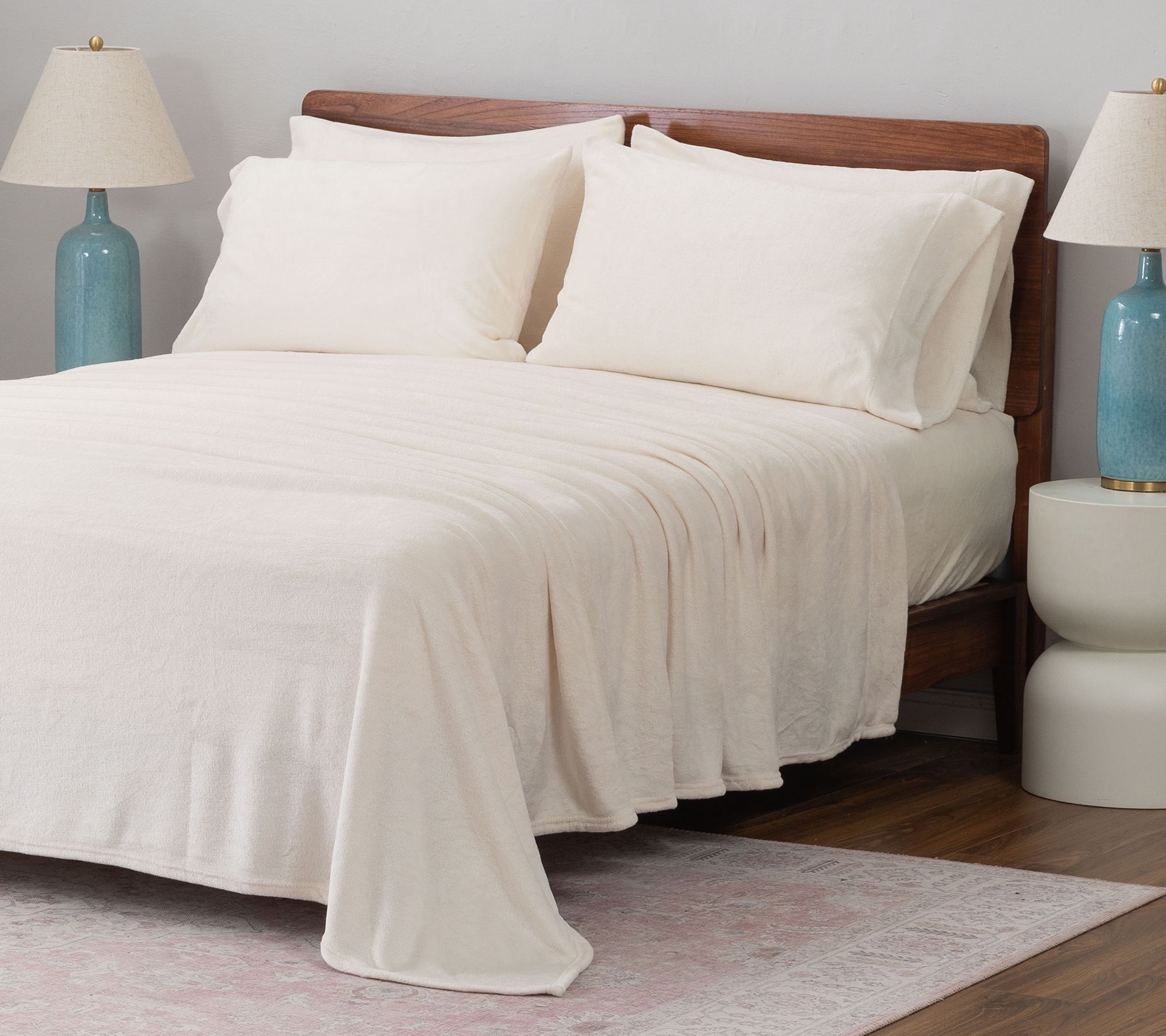 "As Is" Berkshire Velvetsoft Sheet Set with Extra Cases