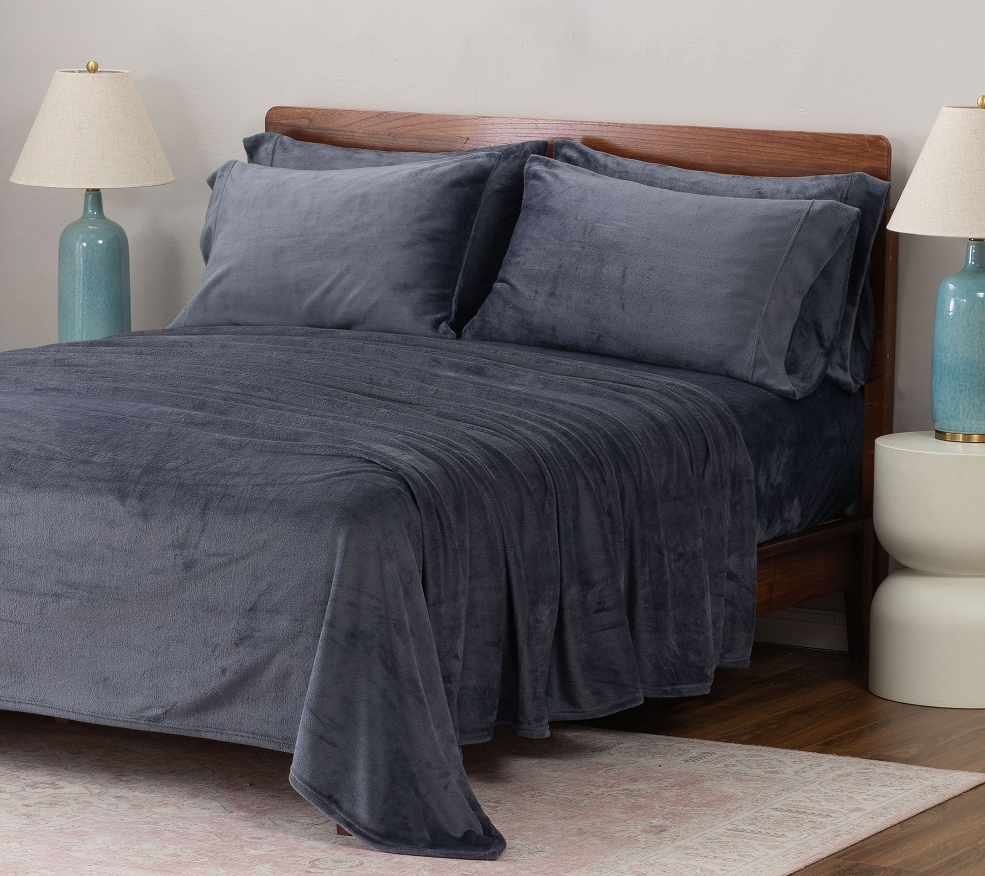 "As Is" Berkshire Velvetsoft Sheet Set with Extra Cases