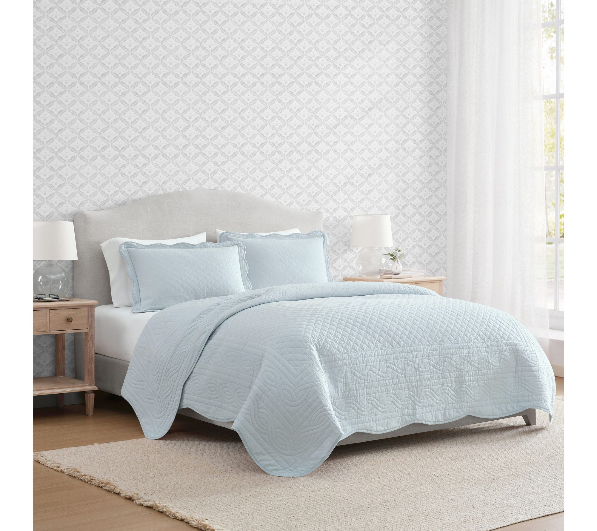 Martha Stewart Vintage Scallop Blue Cotton Ki ng Quilt Set