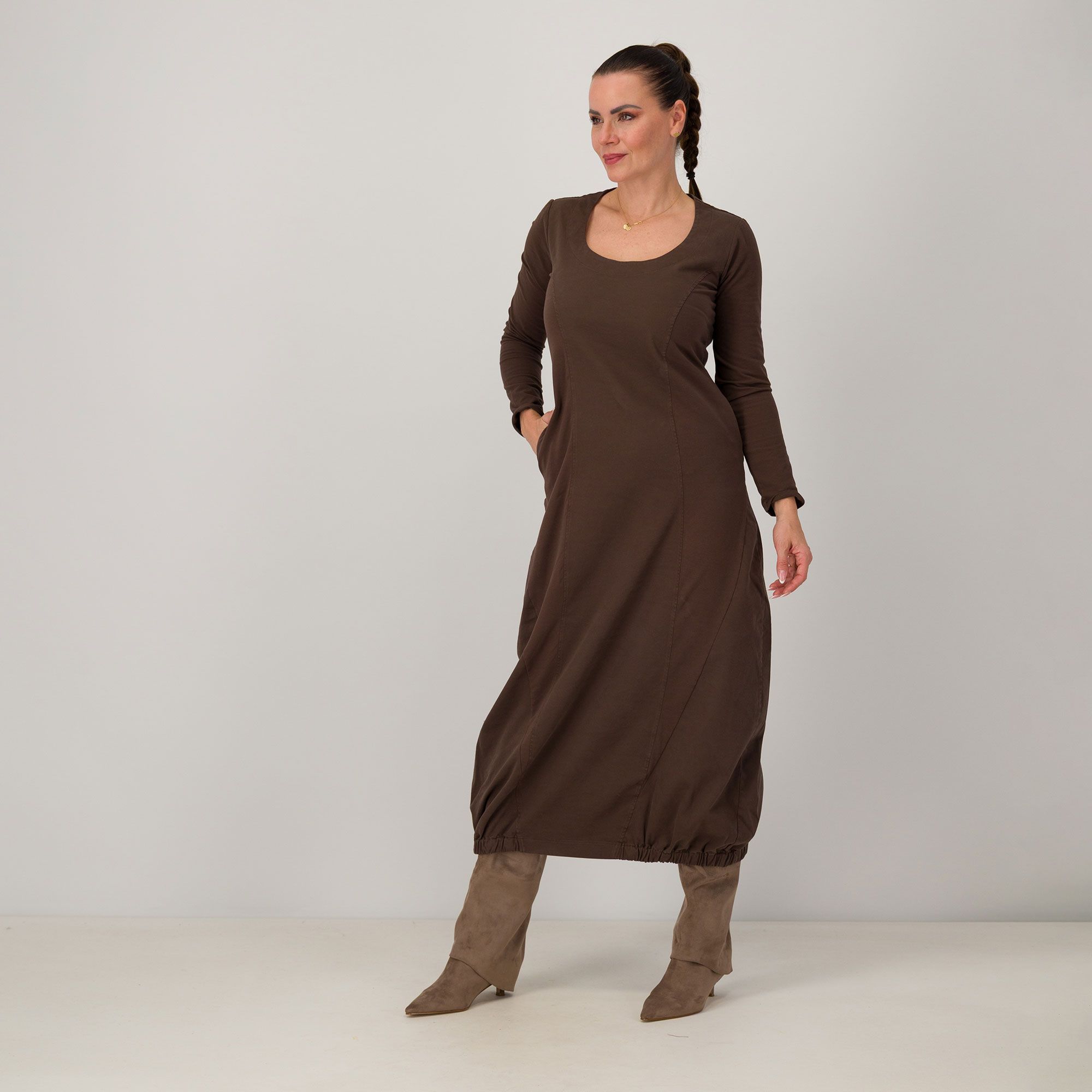 Colour Lab
Abito lungo
in raso e felpa
anche Petite