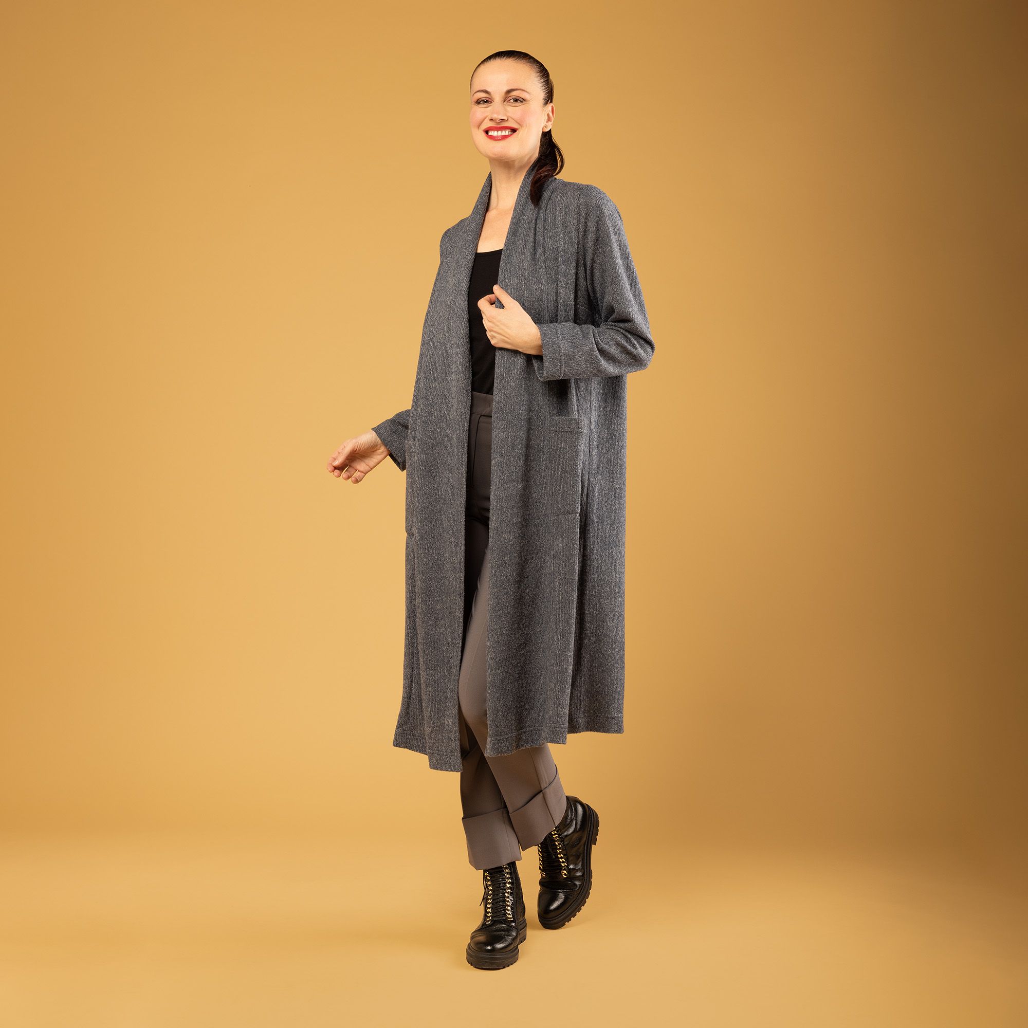 Caterina Lancini
Cardigan lungo
in maglia anche
Petite