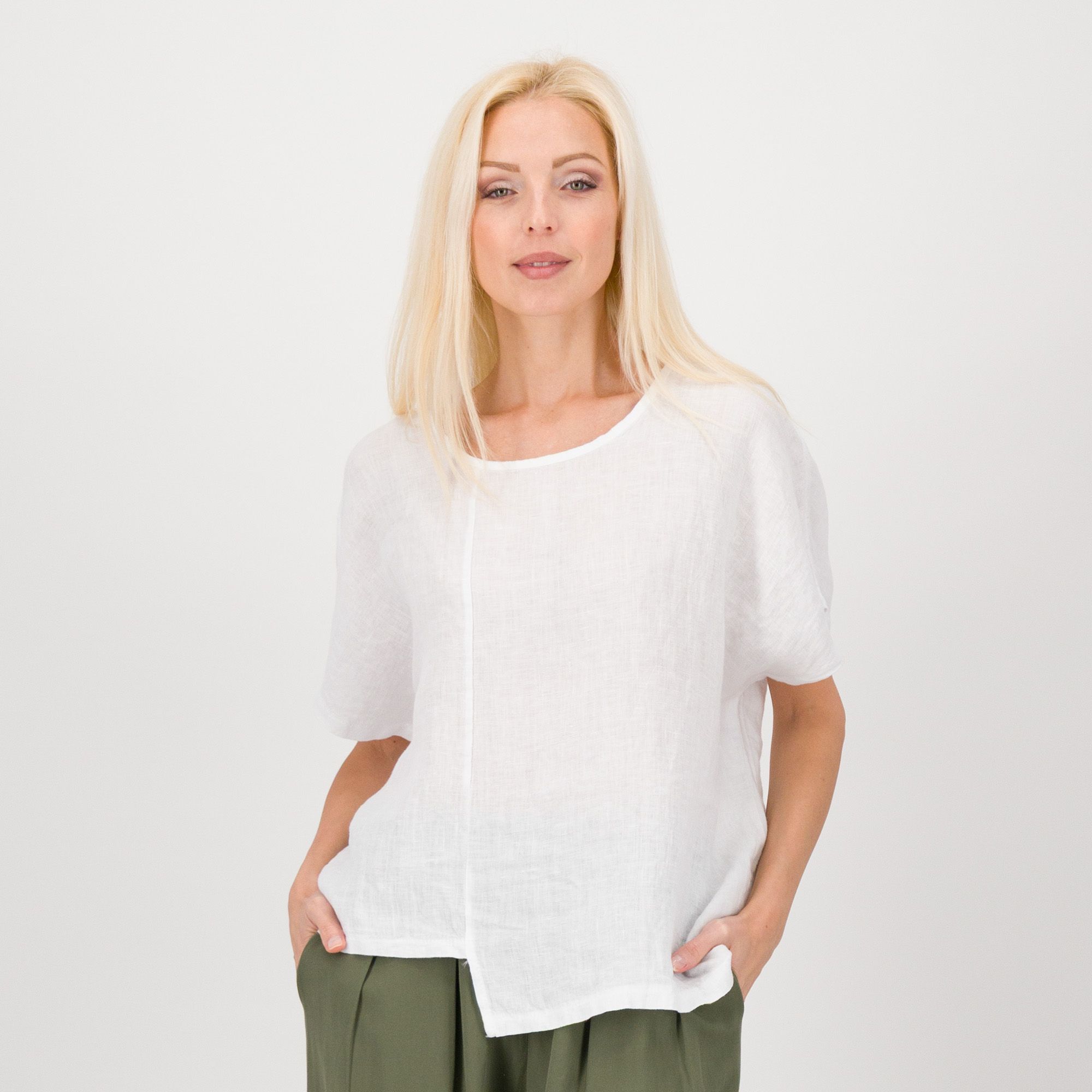 Lucrezia Sciortino Blusa a scatola in lino con maniche corte a kimono