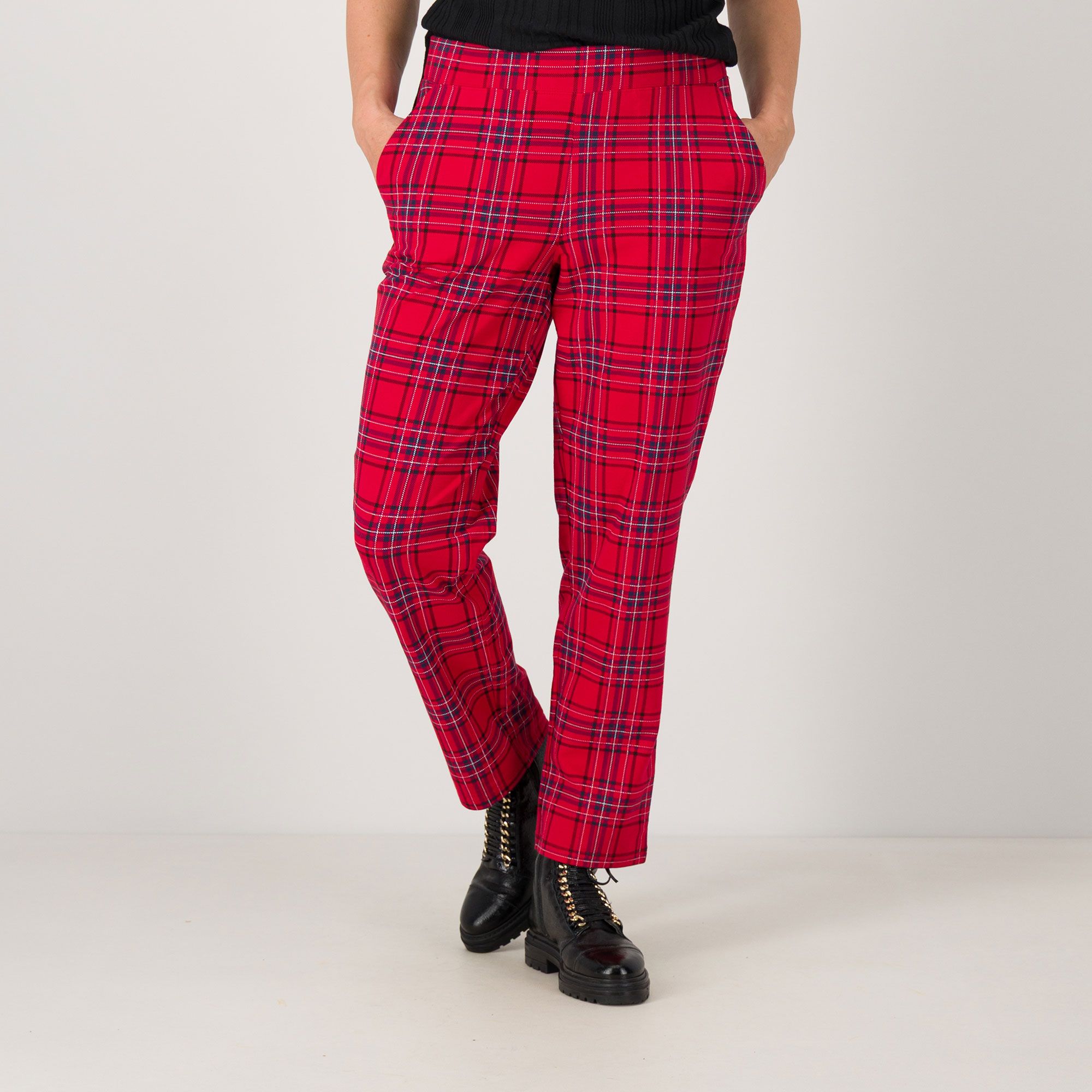 Denim & Co
Pantaloni a gamba
dritta elasticizzati
con tasche