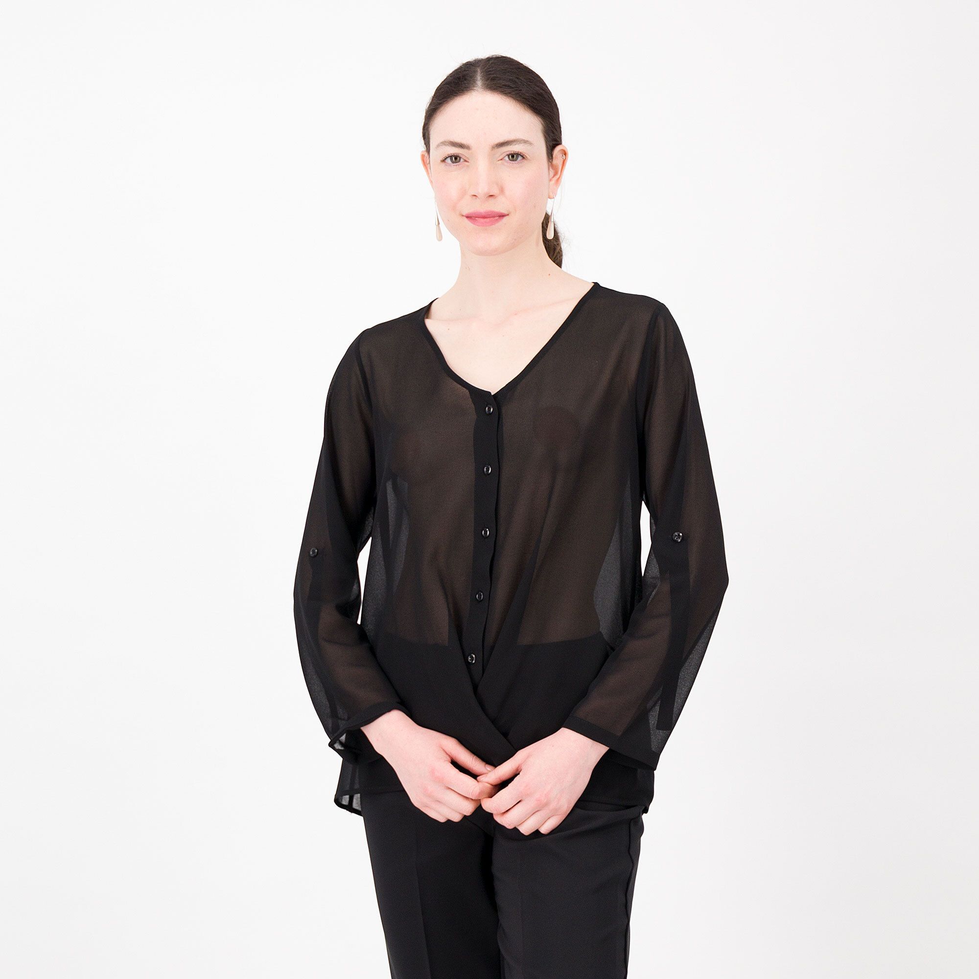 Image of Caterina Lancini Blusa in georgette con scollo a V e bottoni061