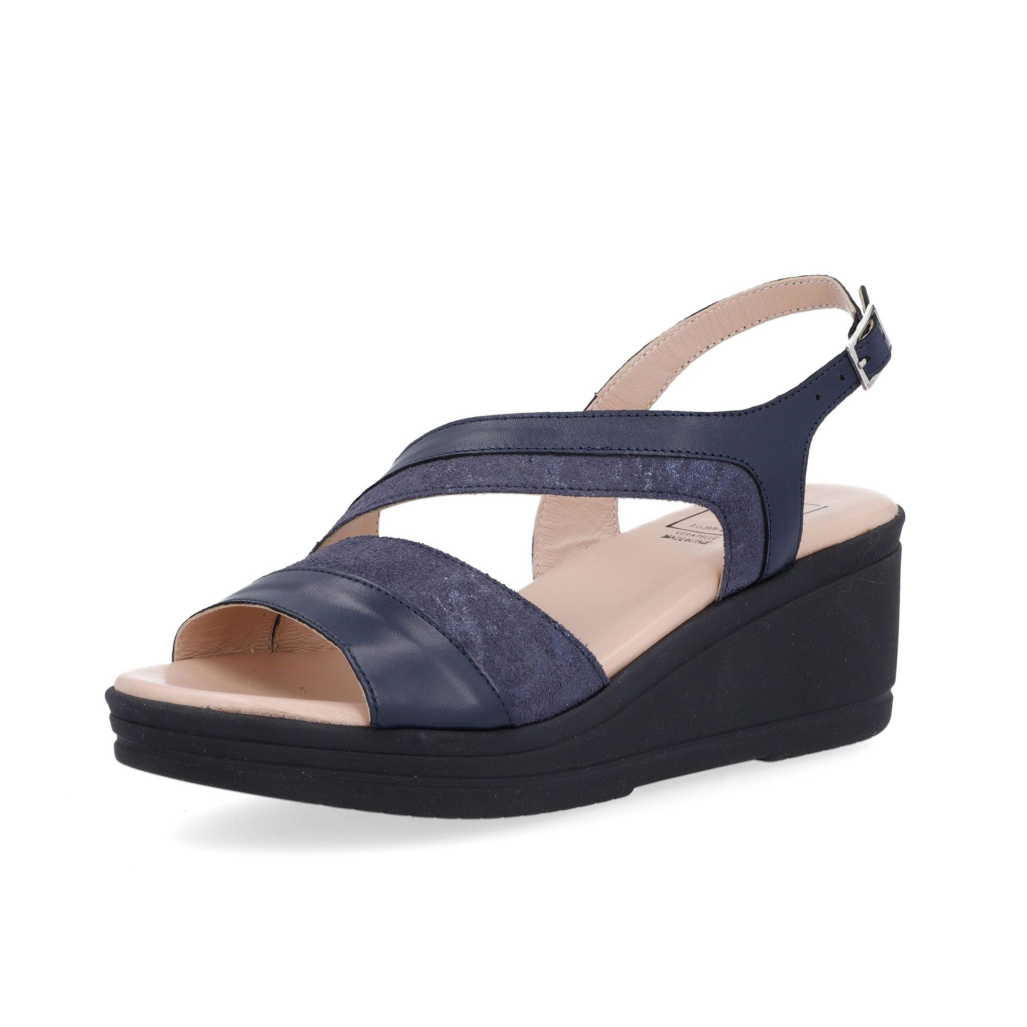 Confort
Sandali in pelle
a fasce asimmetriche
con zeppa 6 cm