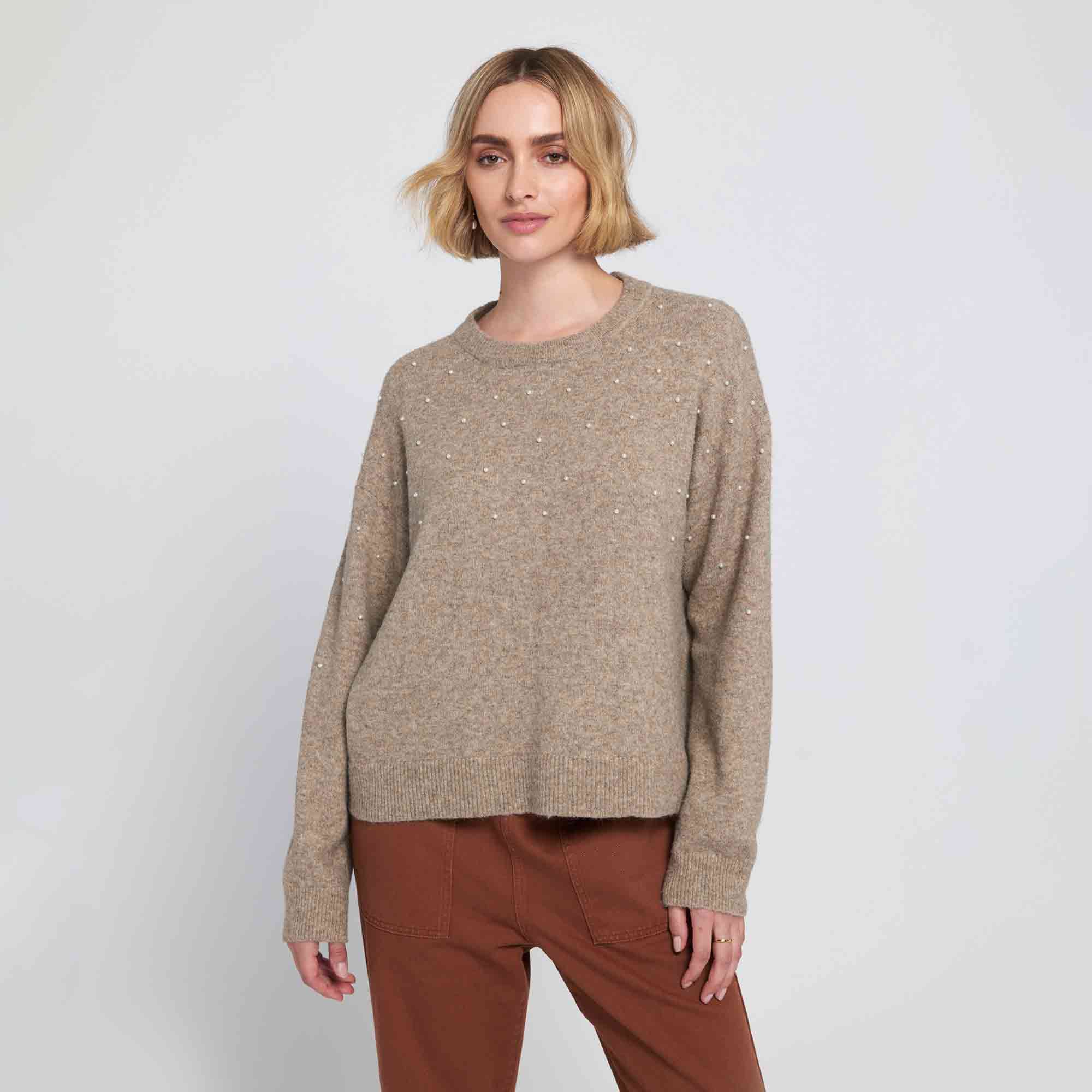 Elle Get The Look
Maglione girocollo
con perle