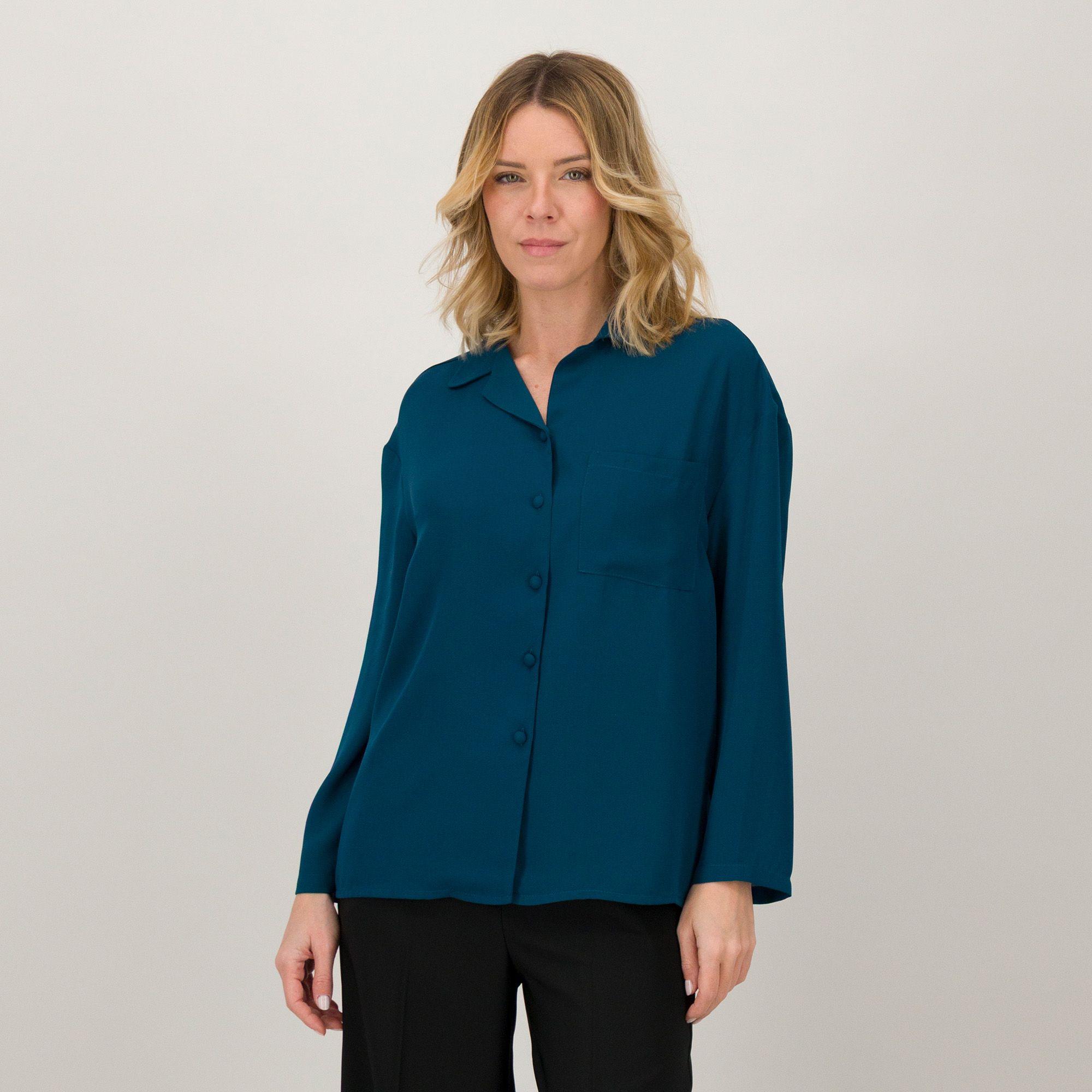 Caterina Lancini
Camicia a manica
lunga in crêpe de
chine