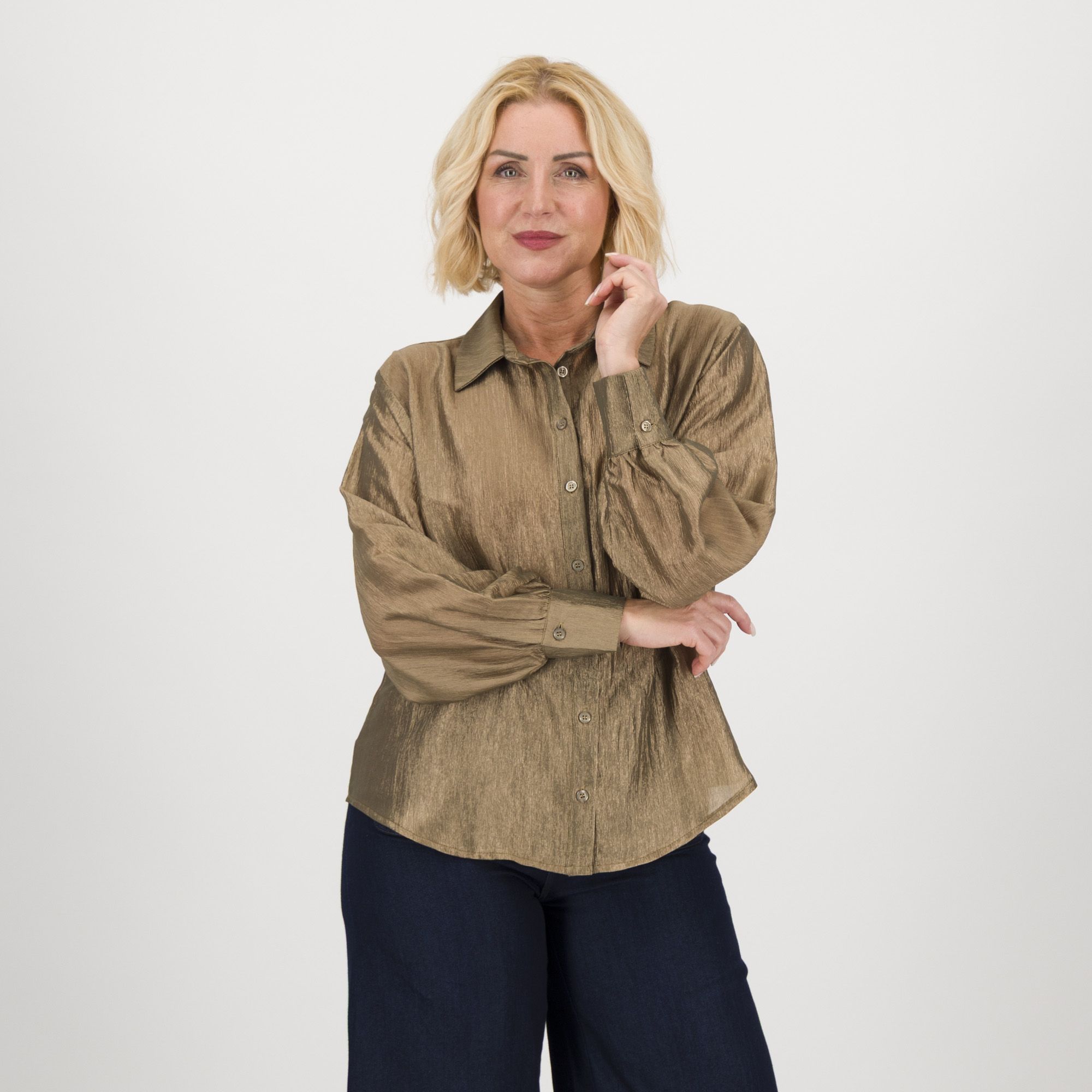 Palazzo Moda
Camicia ampia
tessuto effetto 
plissé con bottoni