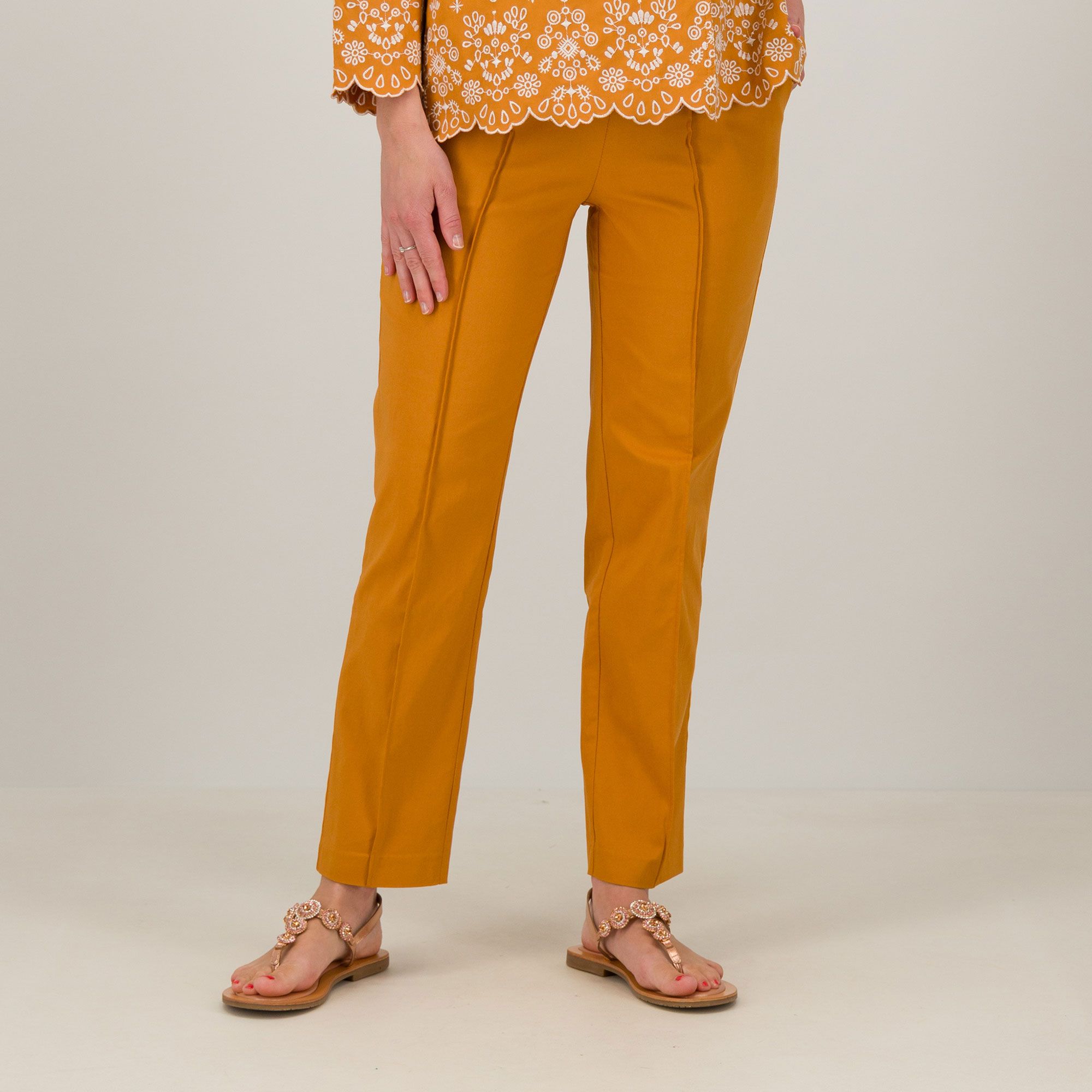 Wynne Layers
Pantaloni lunghi
con elastico