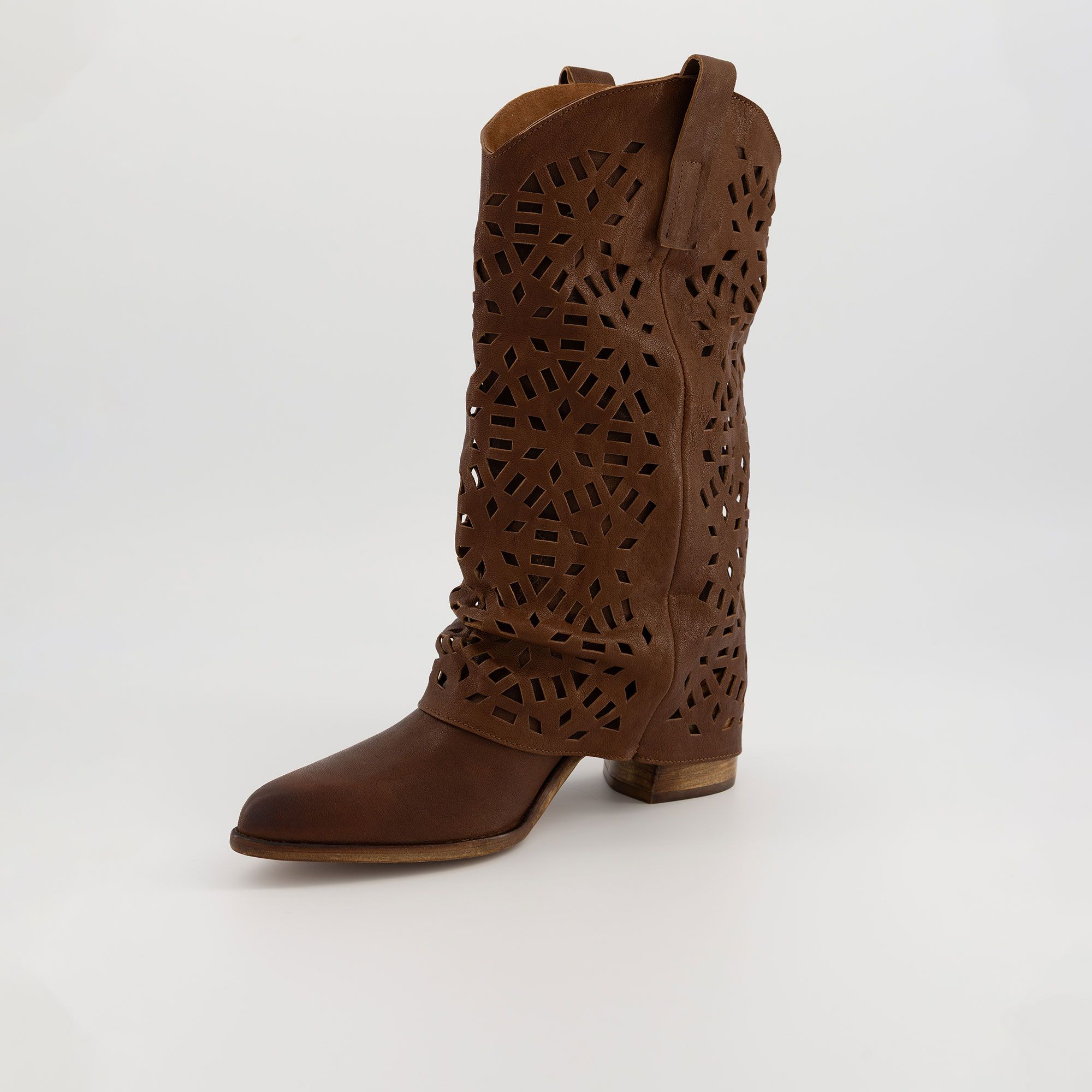 Galieti
Stivale texano
in pelle con
tacco 6,5 cm