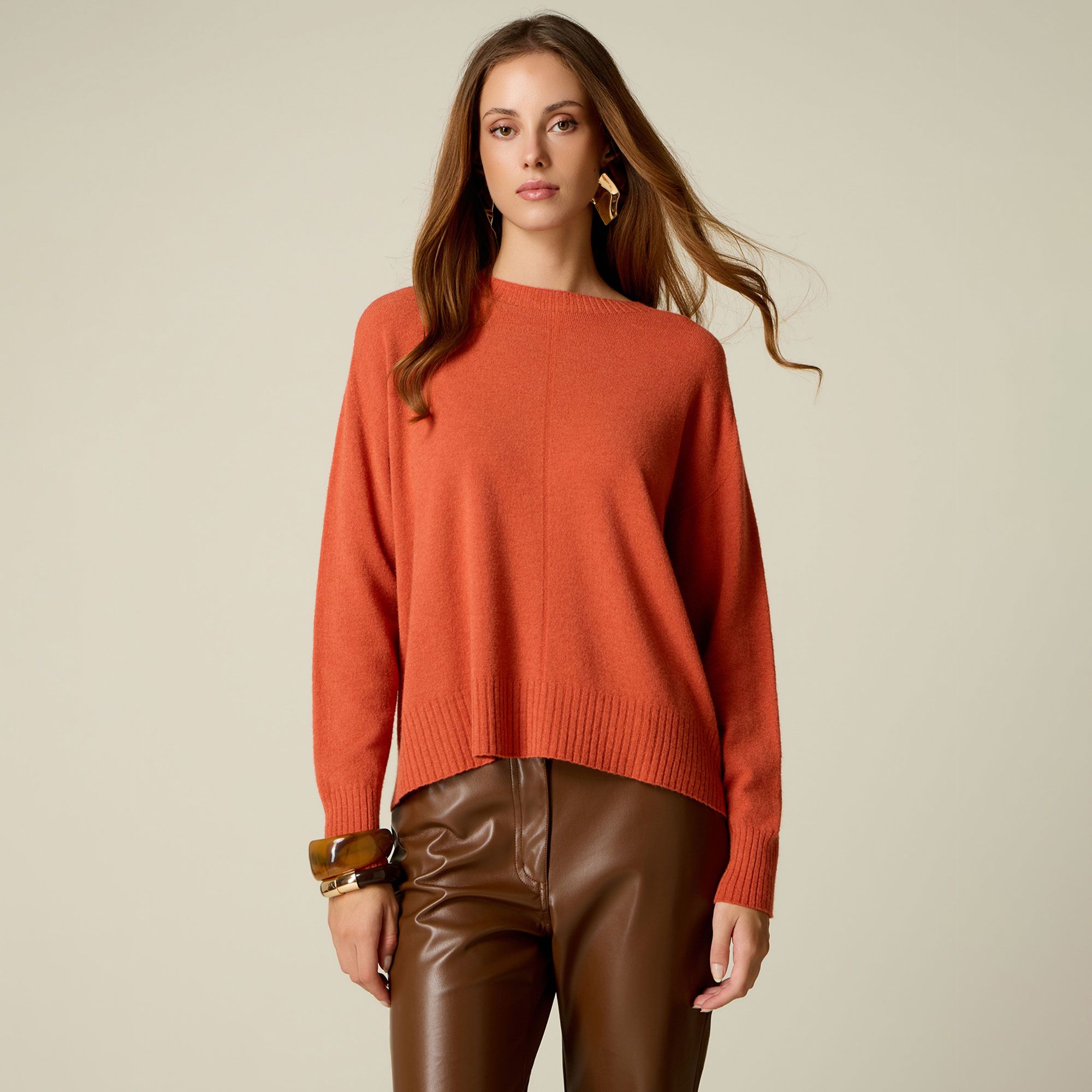 Oltre
Maglione girocollo
con maniche raglan