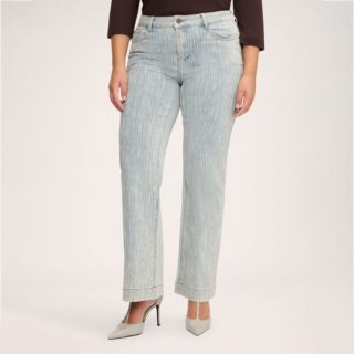 Fiorella Rubino
Jeans modello Flare
con applicazioni