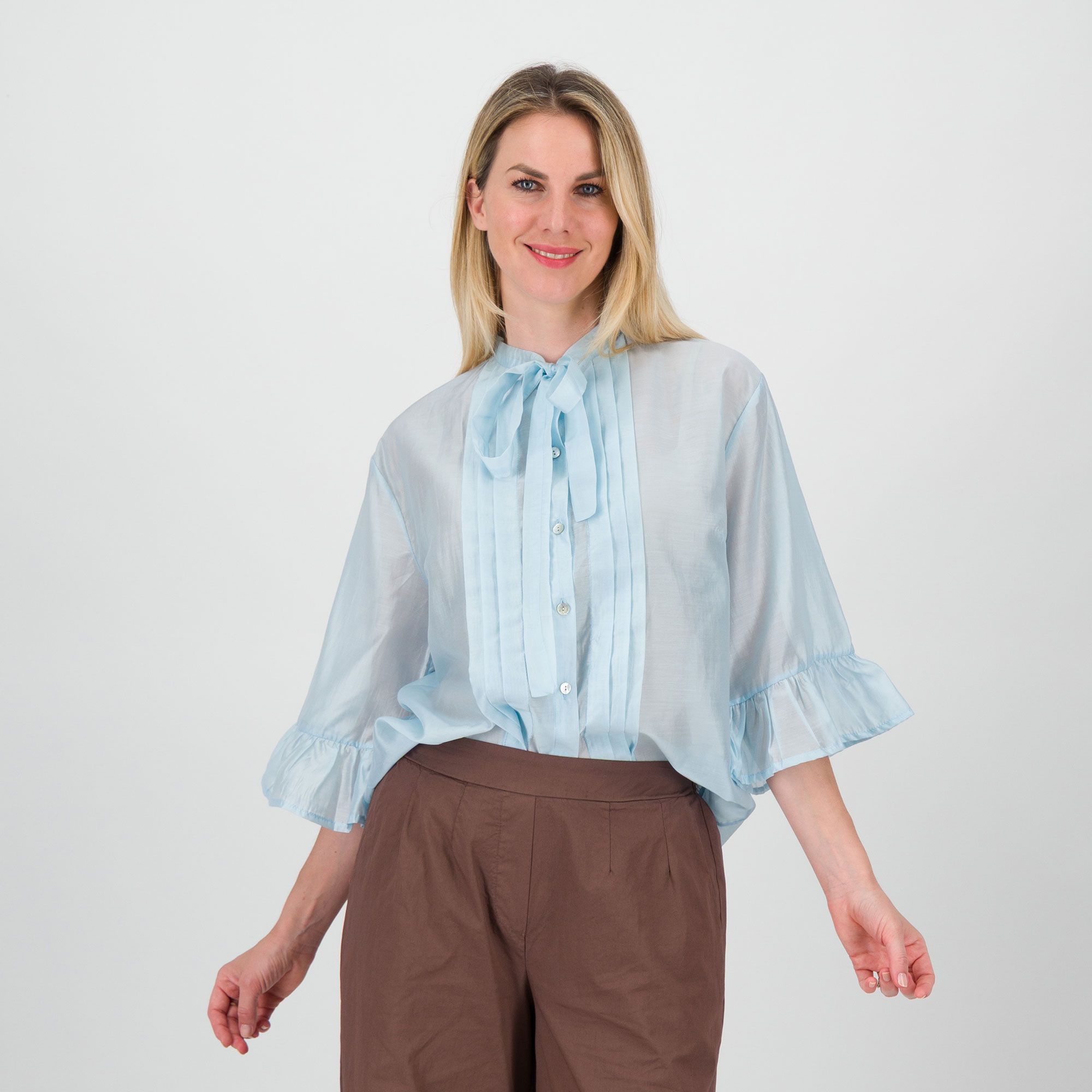 Mood Atelier Blusa misto Lyocell collo alla coreana maniche con volant