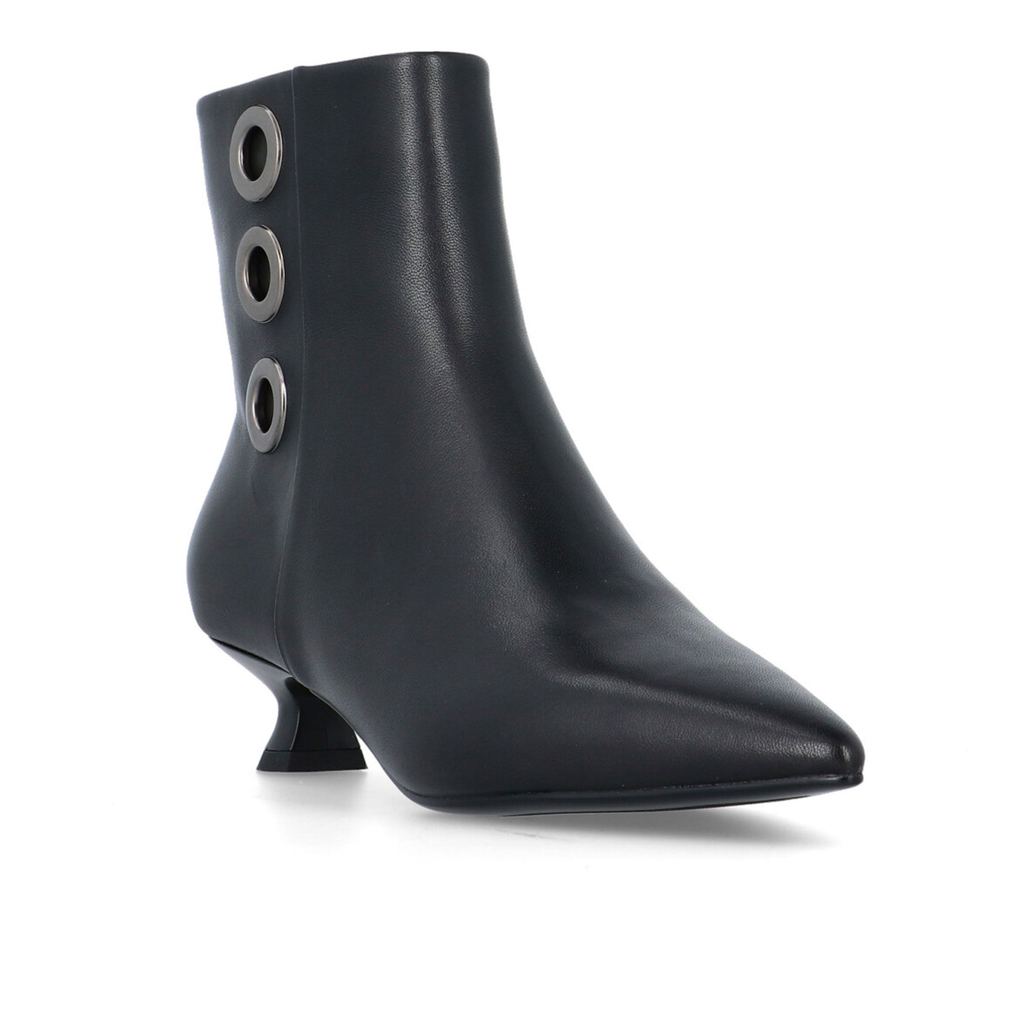 Cris Vergré
Stivaletti in pelle
con zip laterale
e tacco 3,5cm