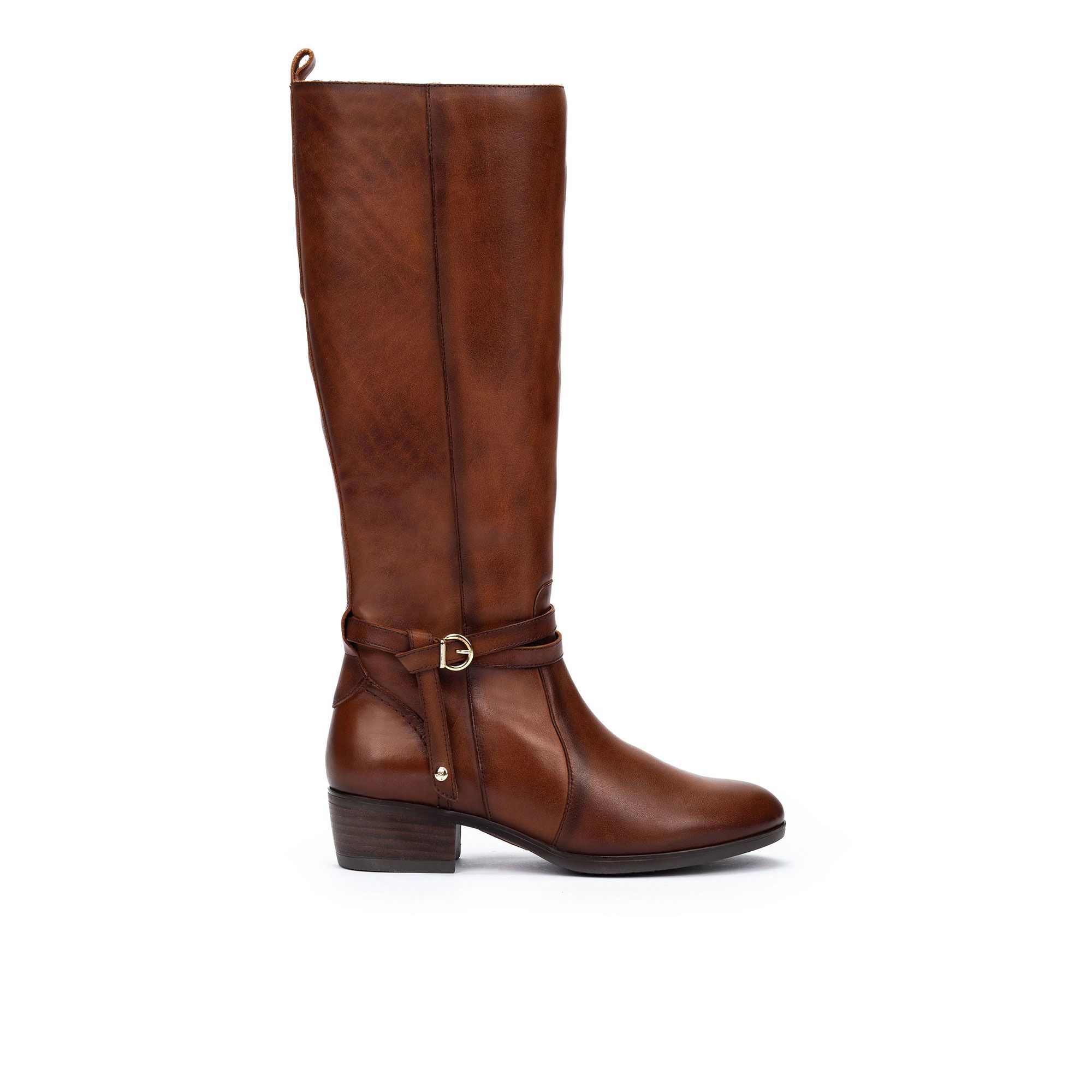 Pikolinos
Stivale in pelle
con gambale alto
e tacco 4 cm