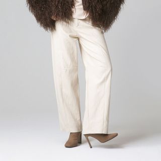 Yes Zee
Pantaloni ampi legg
stretti al fondo in
tex spalmato