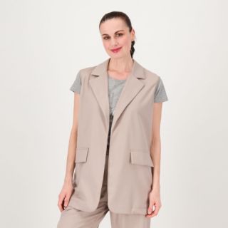 Enjoy
Gilet in tessuto
fluido con finte
tasche