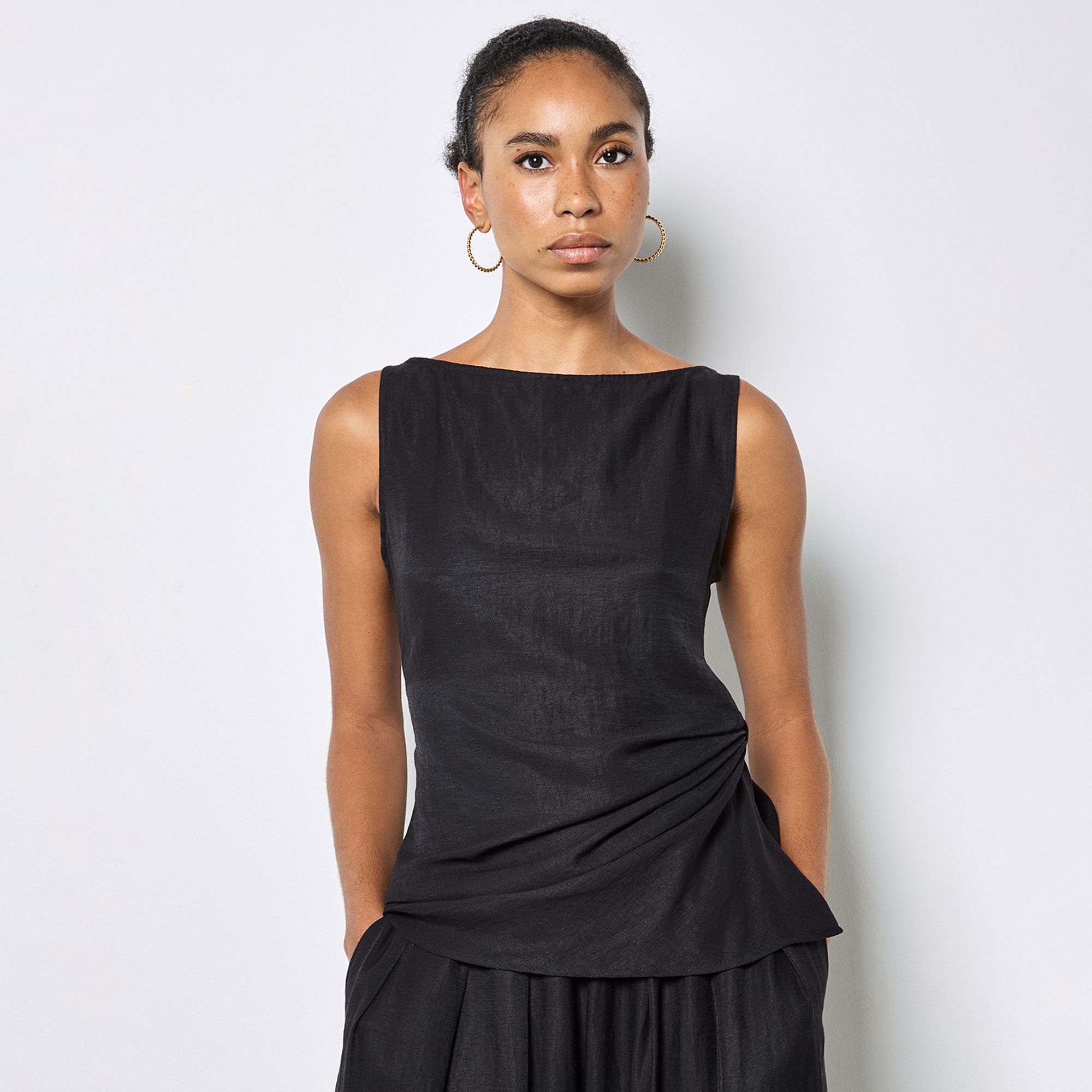 Apricot
Top smanicato