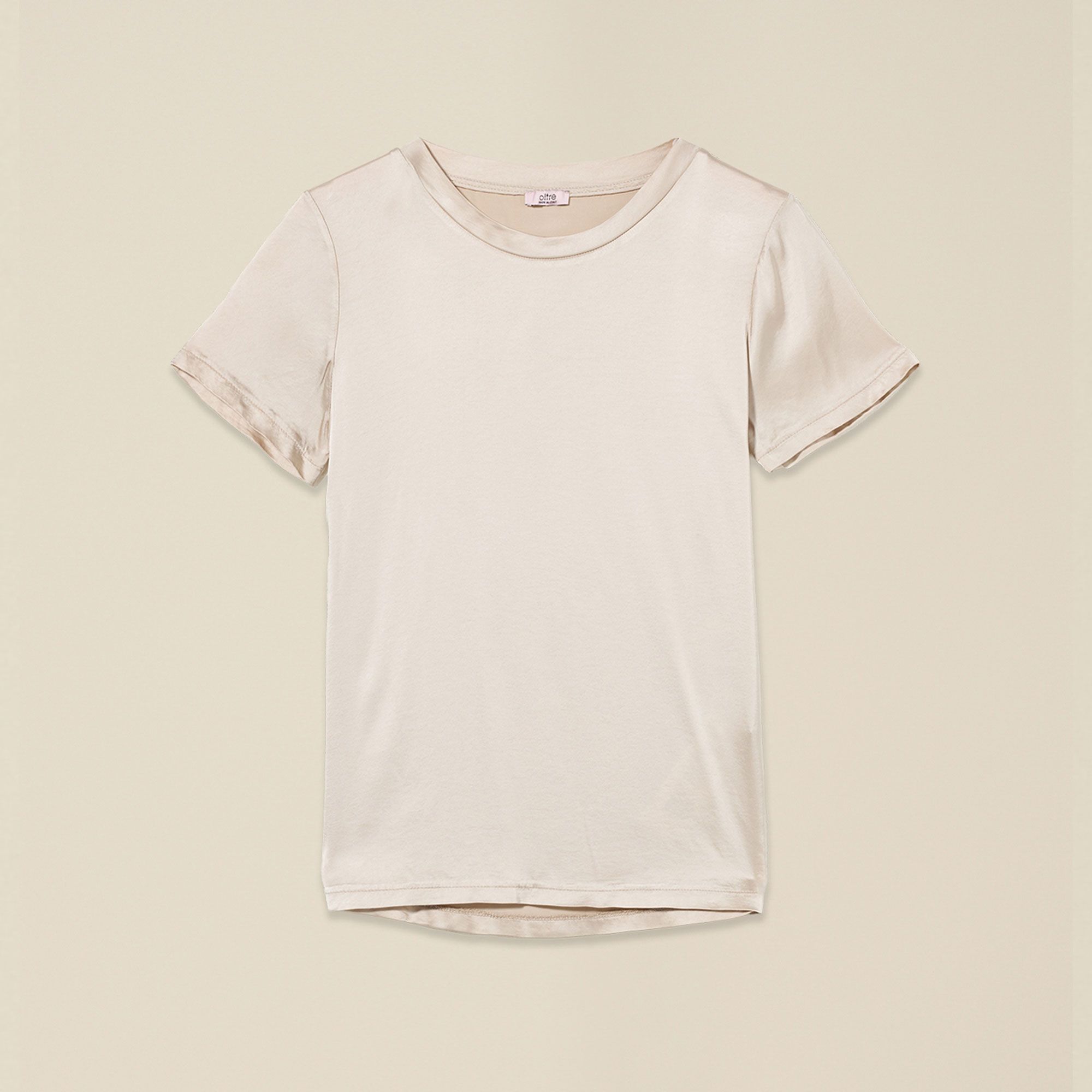 Oltre
T-shirt in raso di
viscosa stretch