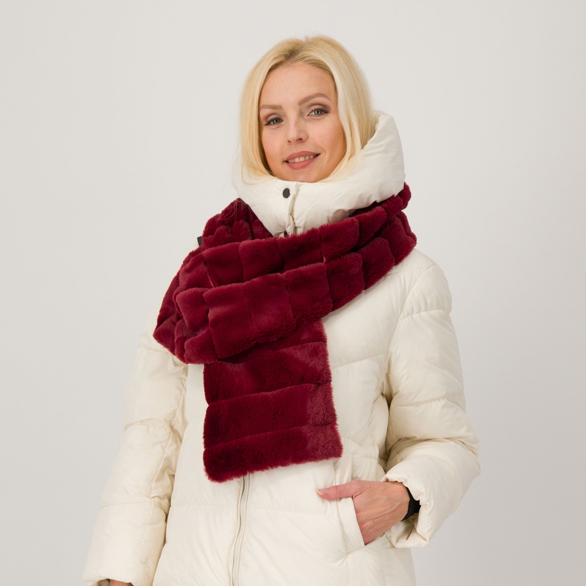 Westland
Sciarpa
in tessuto
peluche