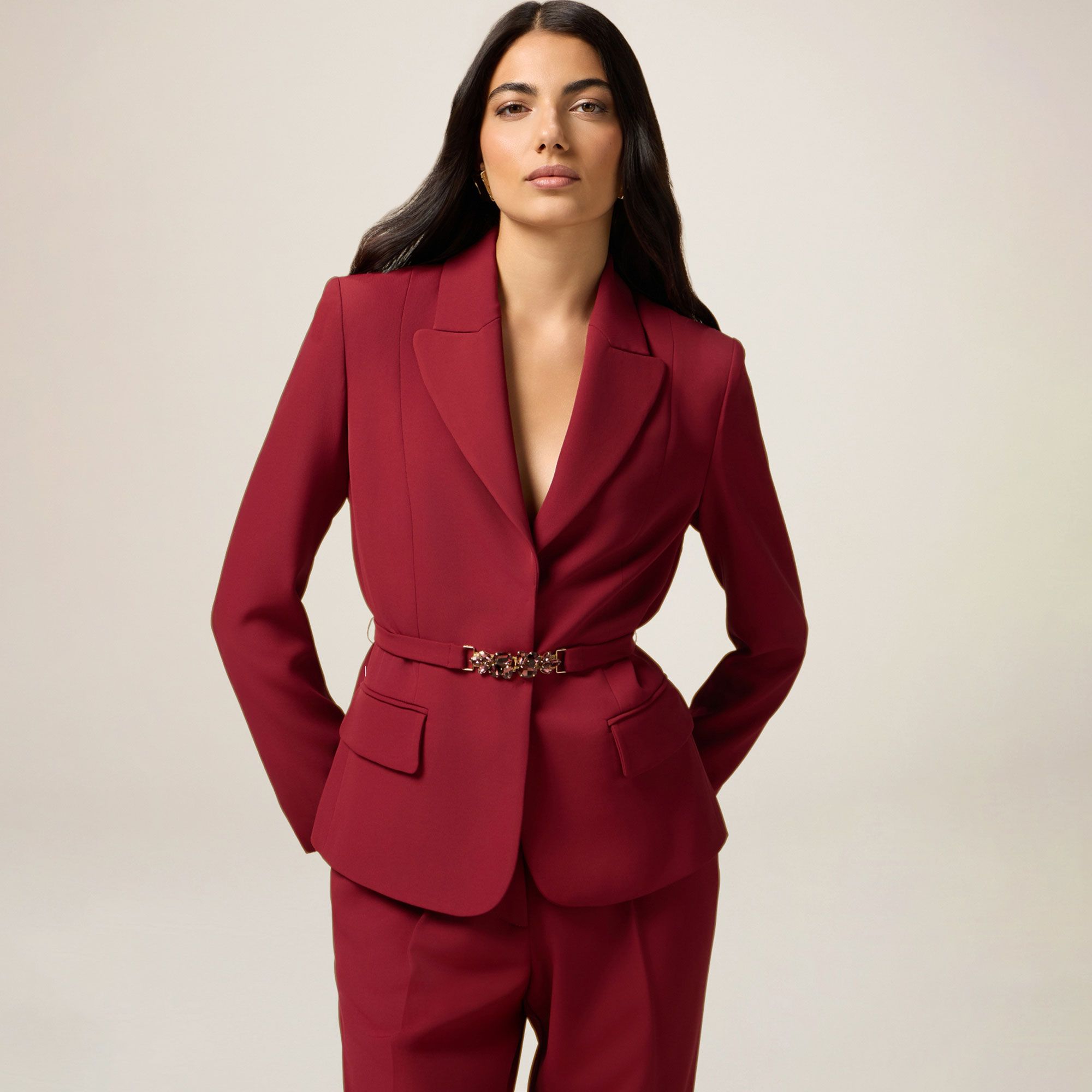 Oltre Giacca blazer con cintura gioiello