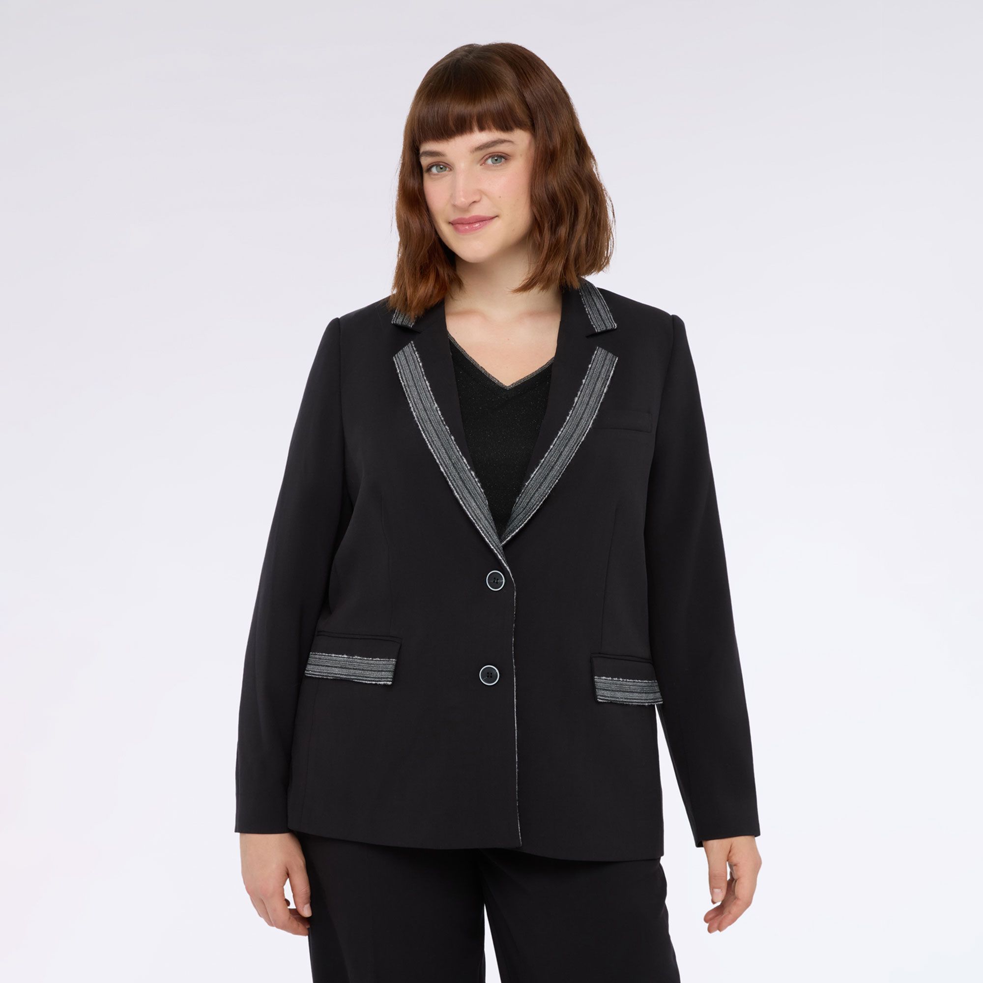 Fiorella Rubino
Blazer due bottoni
con applicazioni