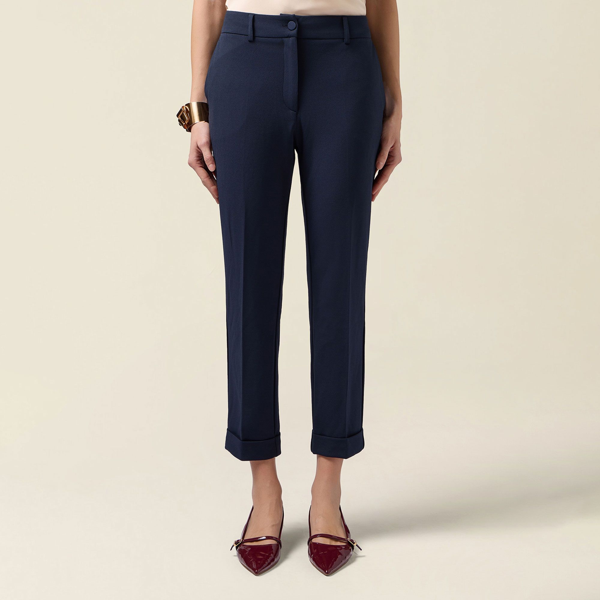 Oltre
Pantaloni in crêpe
stretch con risvolto