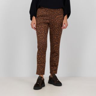 Nina Leonard
Pantaloni lunghi
a gamba stretta
con tasche