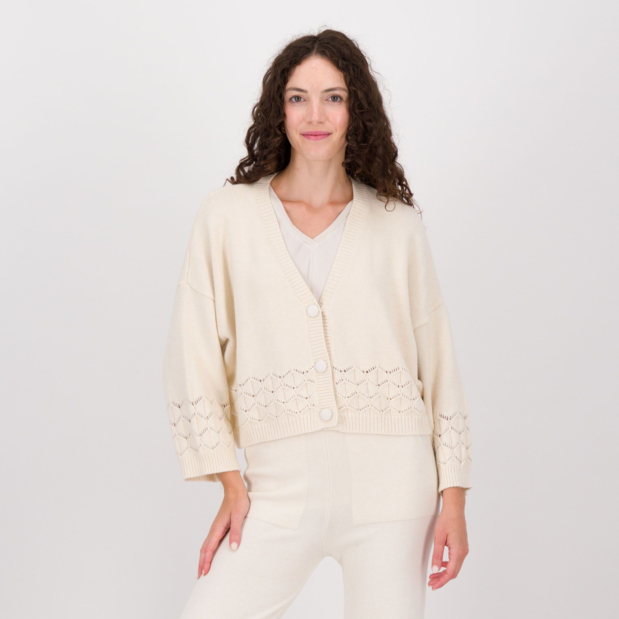 Image of ENJOY TRICOT Cardigan con motivo traforato e bottoni061